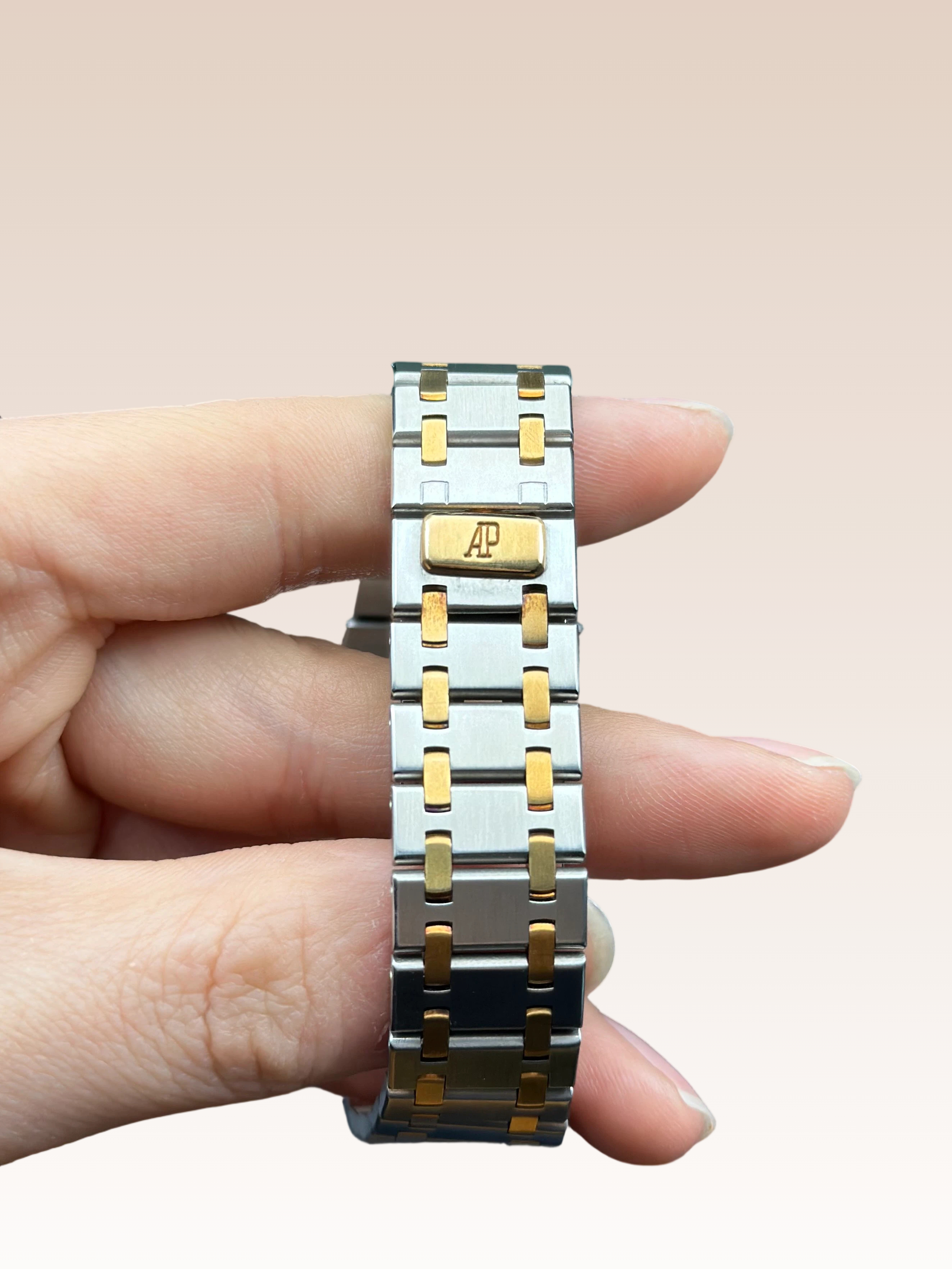 Audemars Piguet 25730SA detail 3