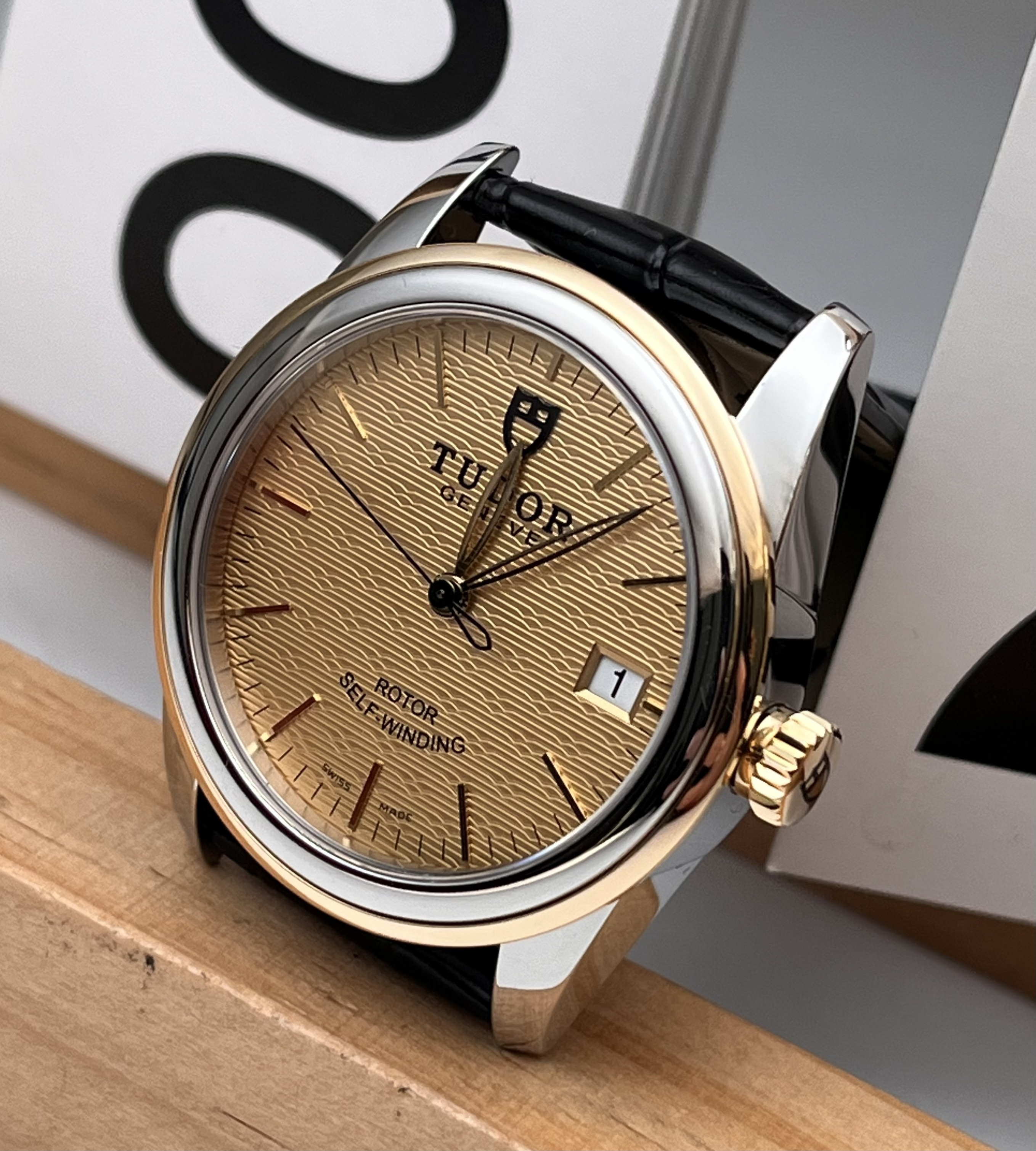 Tudor 55003 detail 4