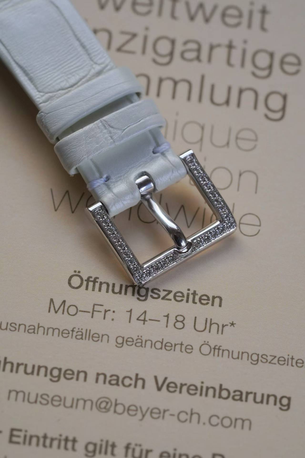 Patek Philippe 7099G-001 detail 4