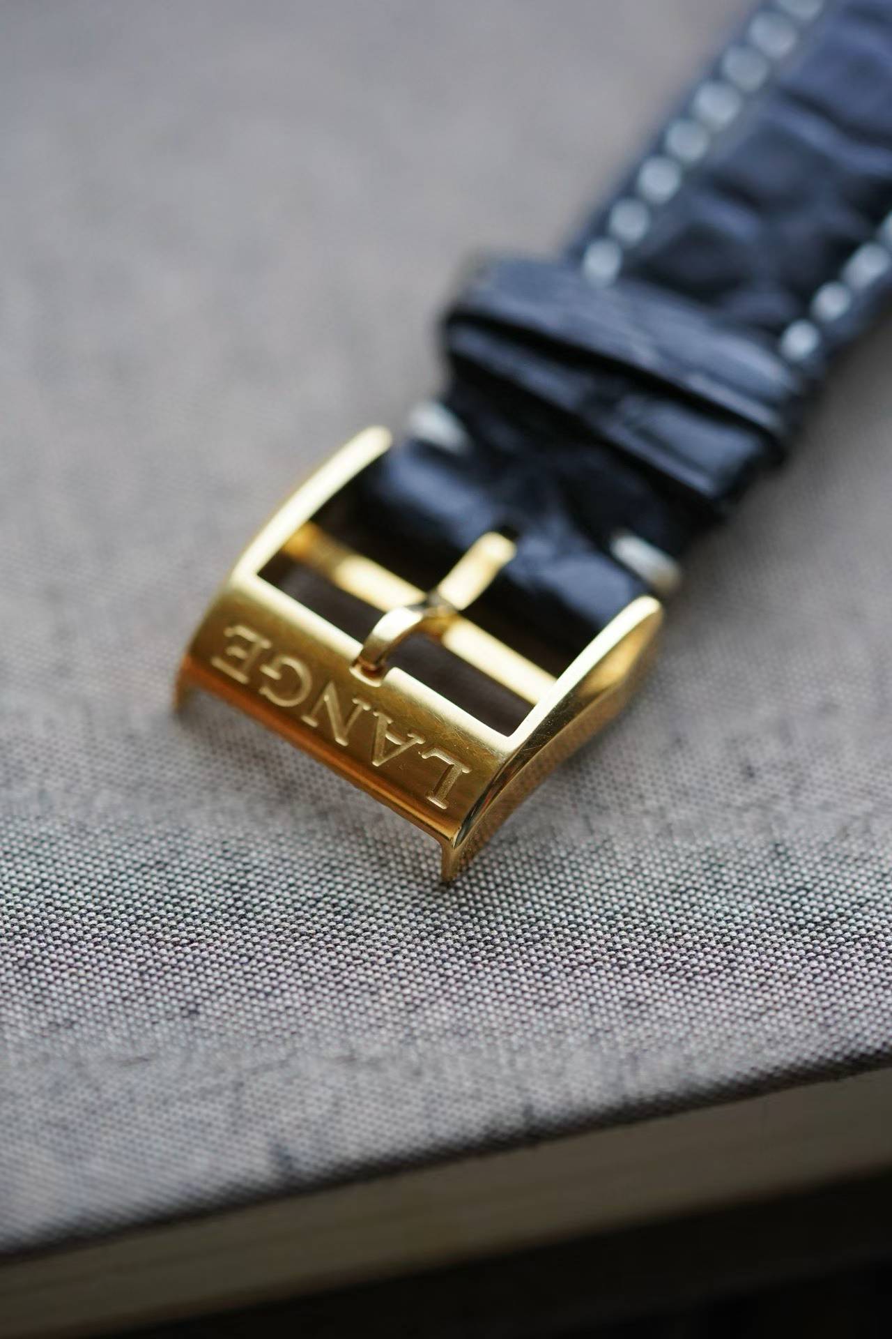 A. Lange & S&ouml;hne 233.021 detail 4