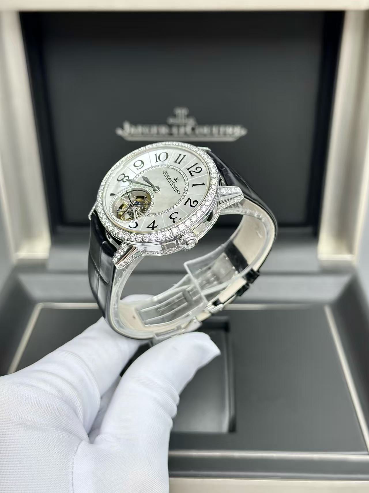 Jaeger-LeCoultre 3413403 detail 1