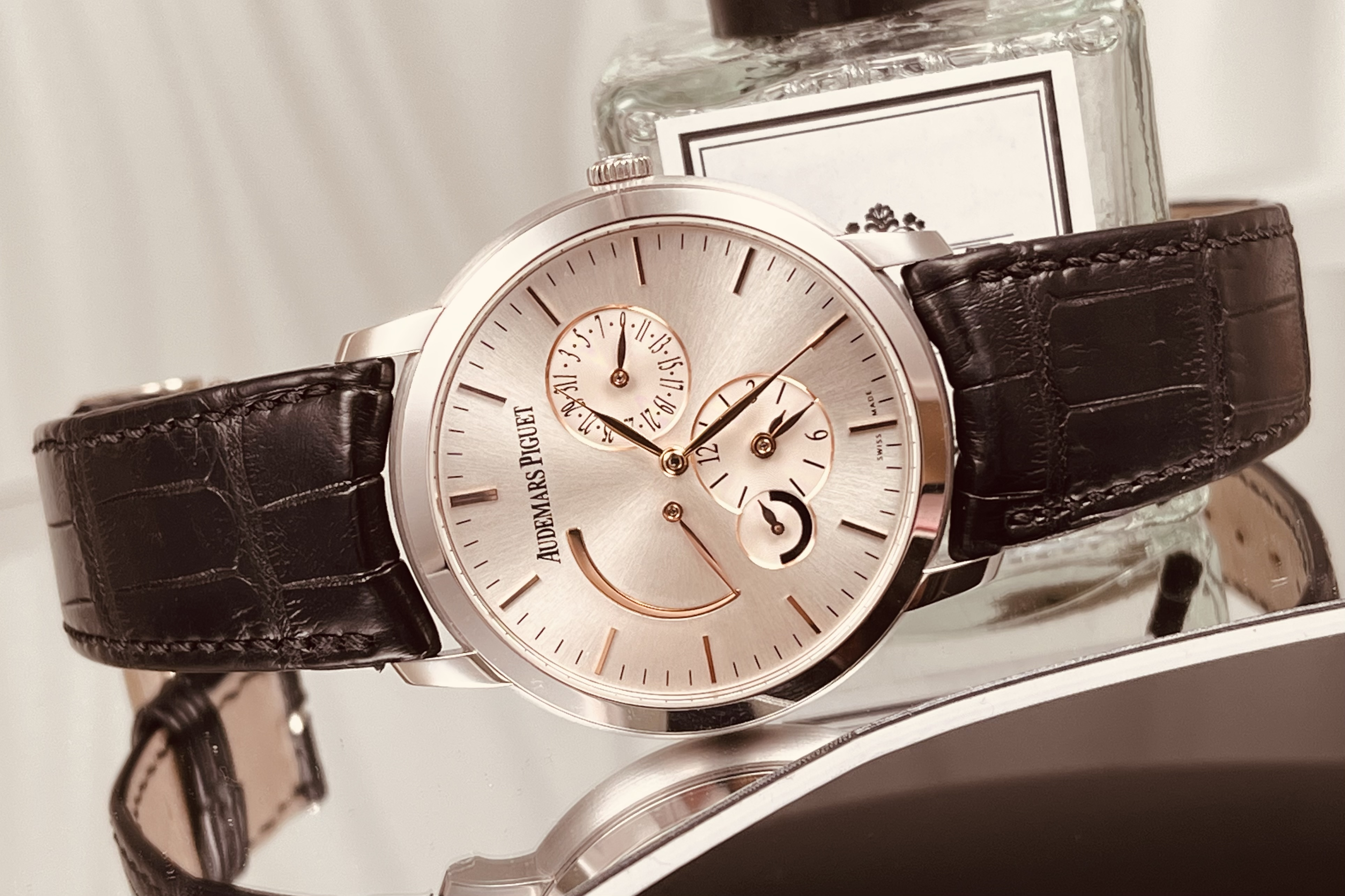 Audemars Piguet 26380BC.OO.D002CR.01 detail 1