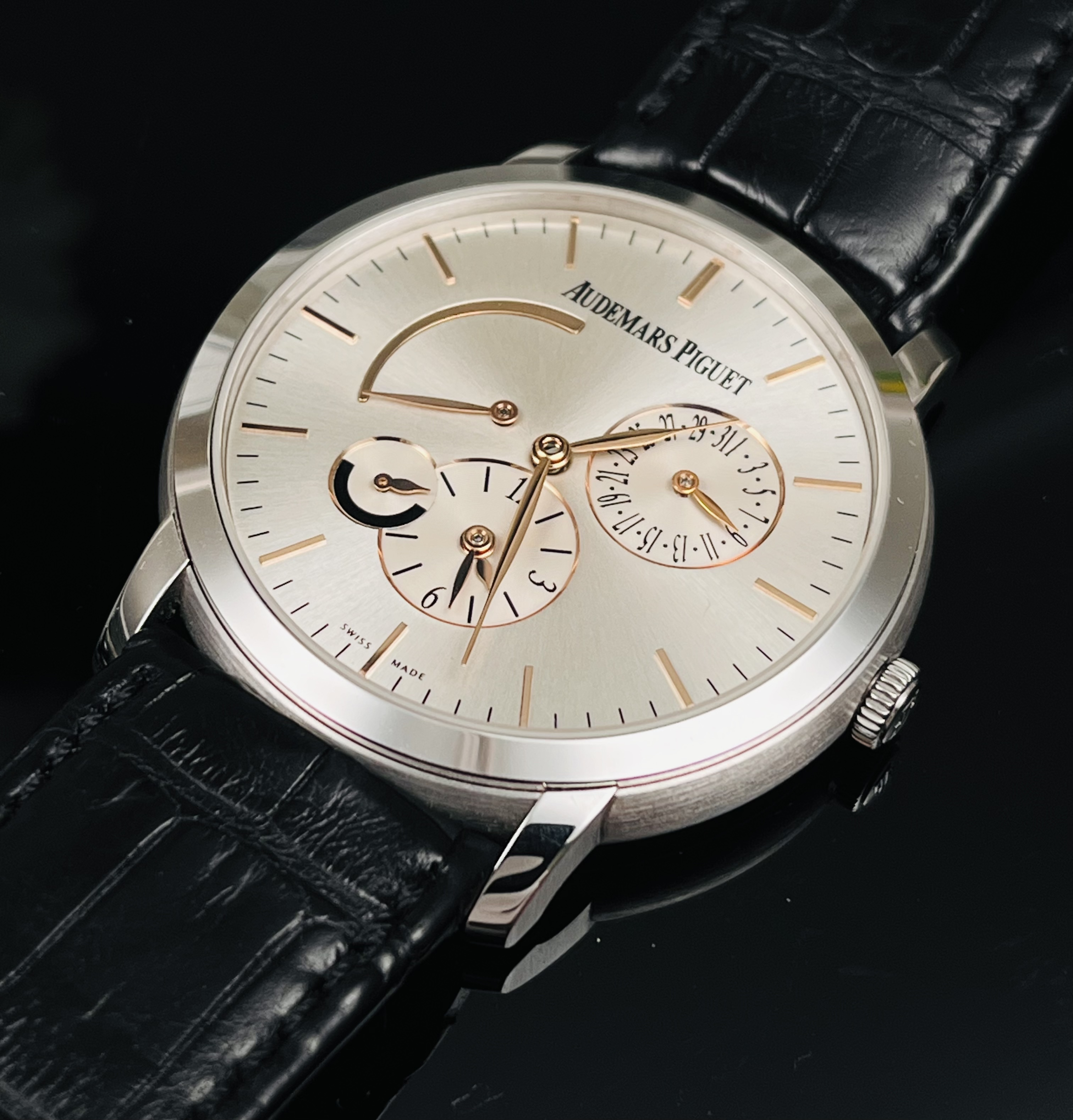 Audemars Piguet 26380BC.OO.D002CR.01 detail 4