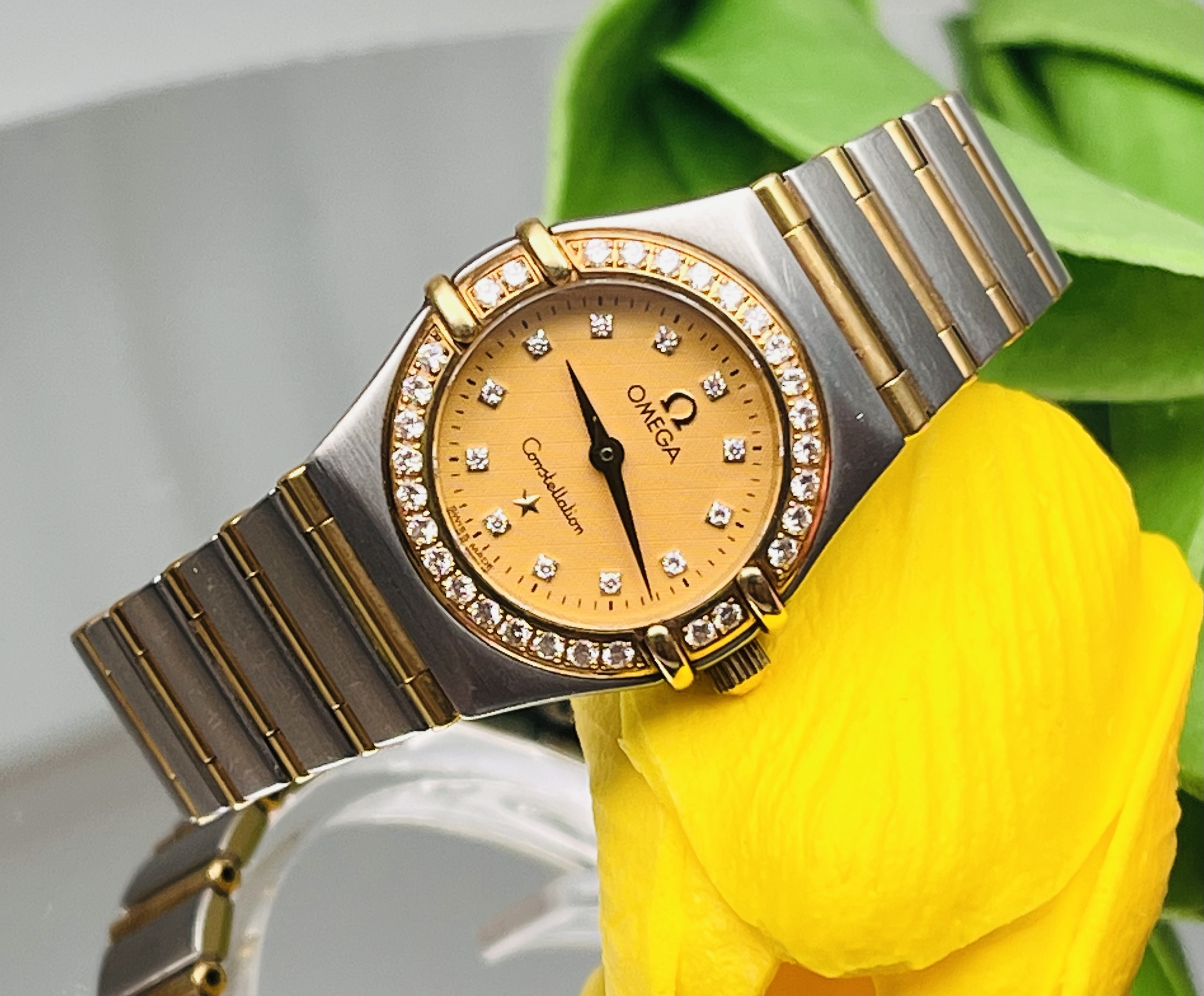 Omega 1267.15.00 detail 1