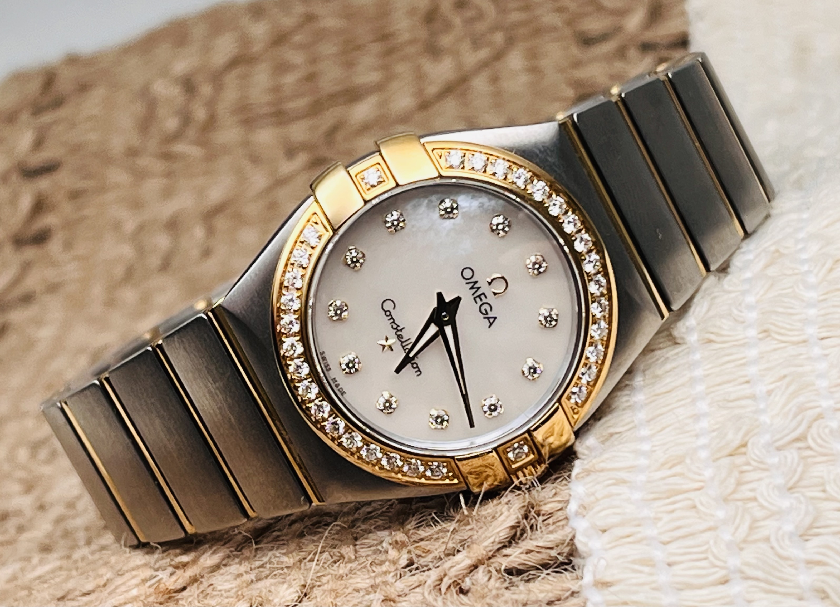 Omega 123.25.27.60.55.003 detail 1