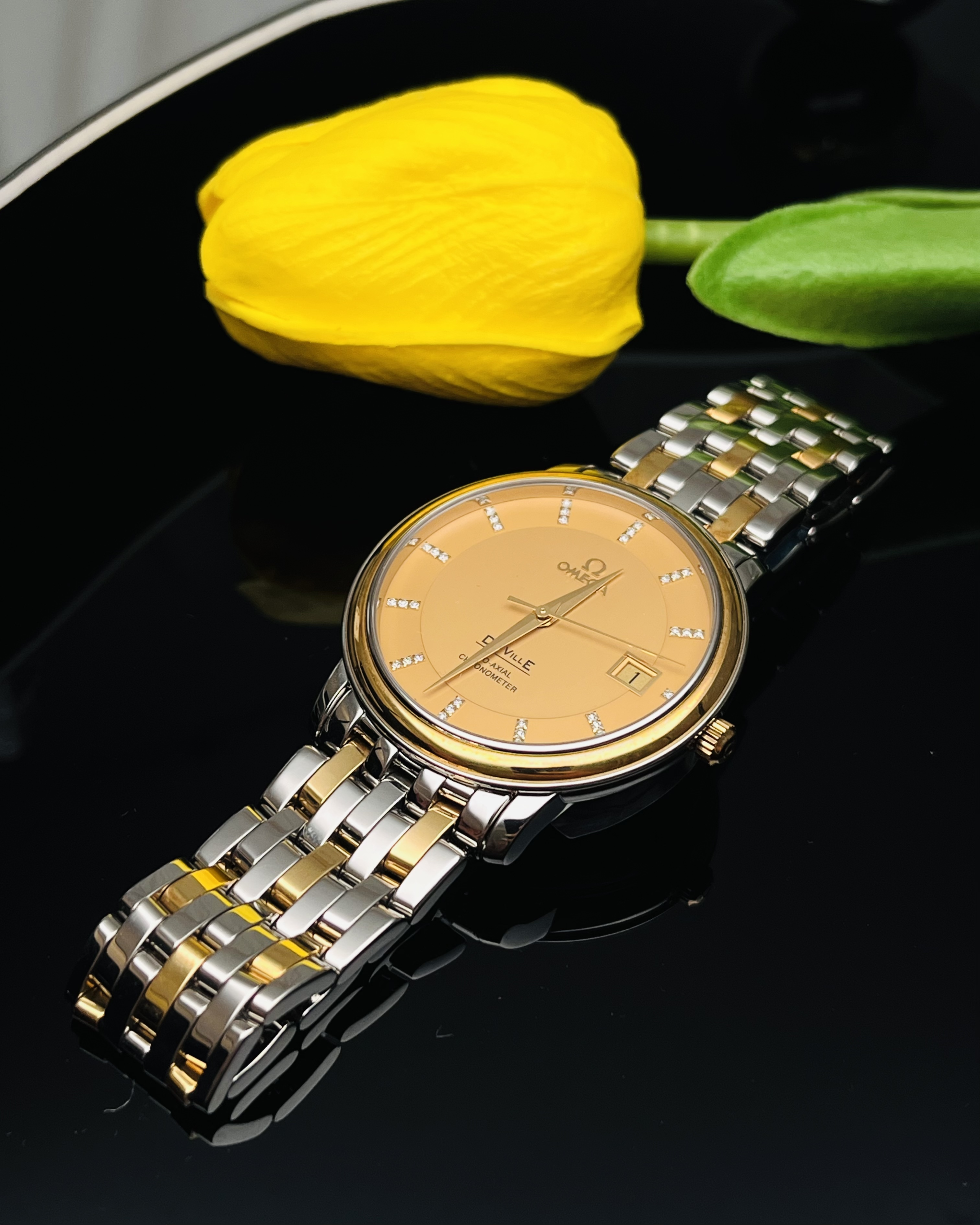 Omega 4374.15.00 detail 2