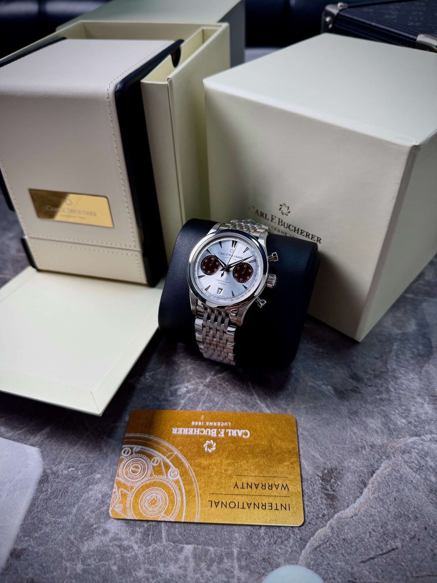 Carl F. Bucherer 00.10927.08.13.24 detail 1