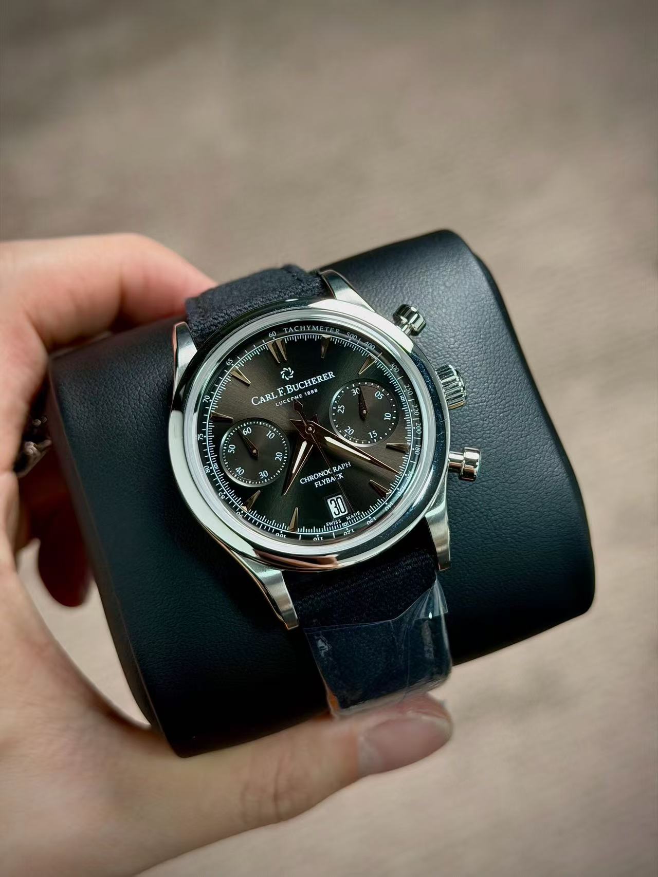 Carl F. Bucherer 00.10927.08.33.01