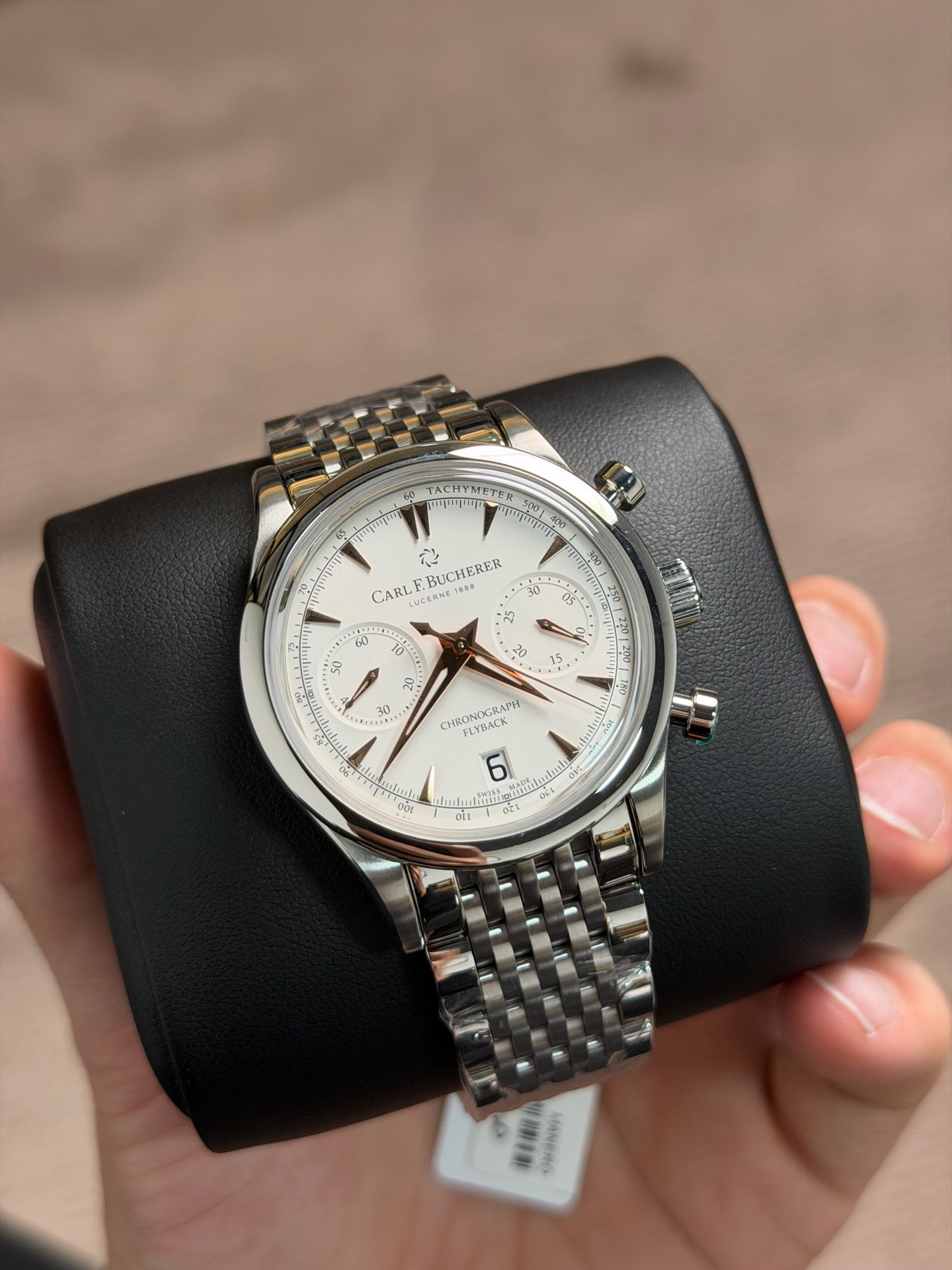Carl F. Bucherer 00.10927.08.13.21 detail 1