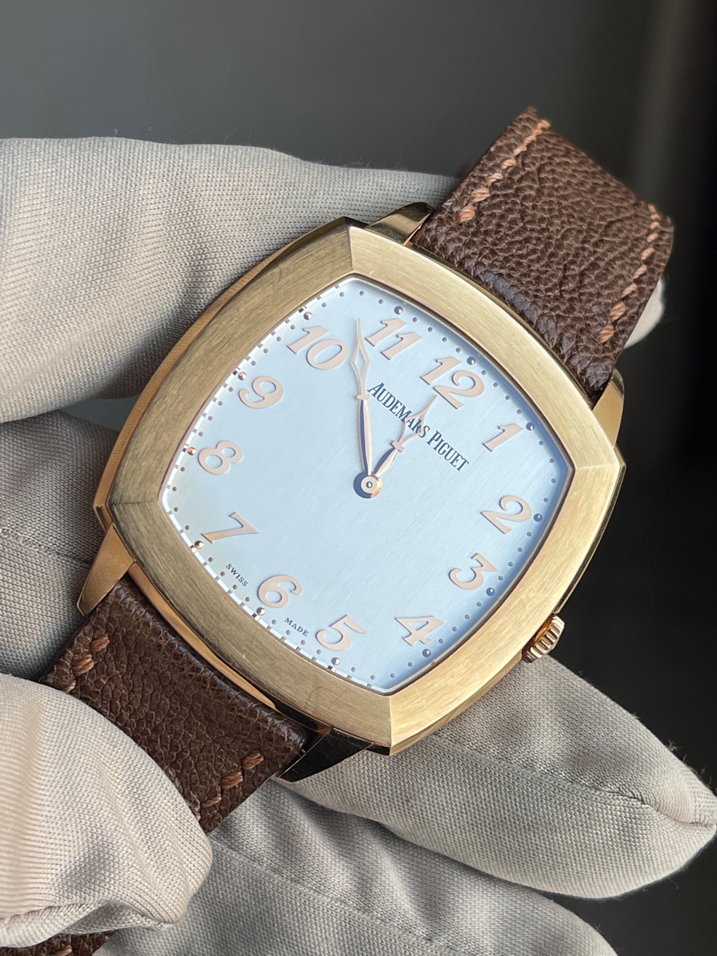 Audemars Piguet 15335OR.OO.A092CR.01 detail 2
