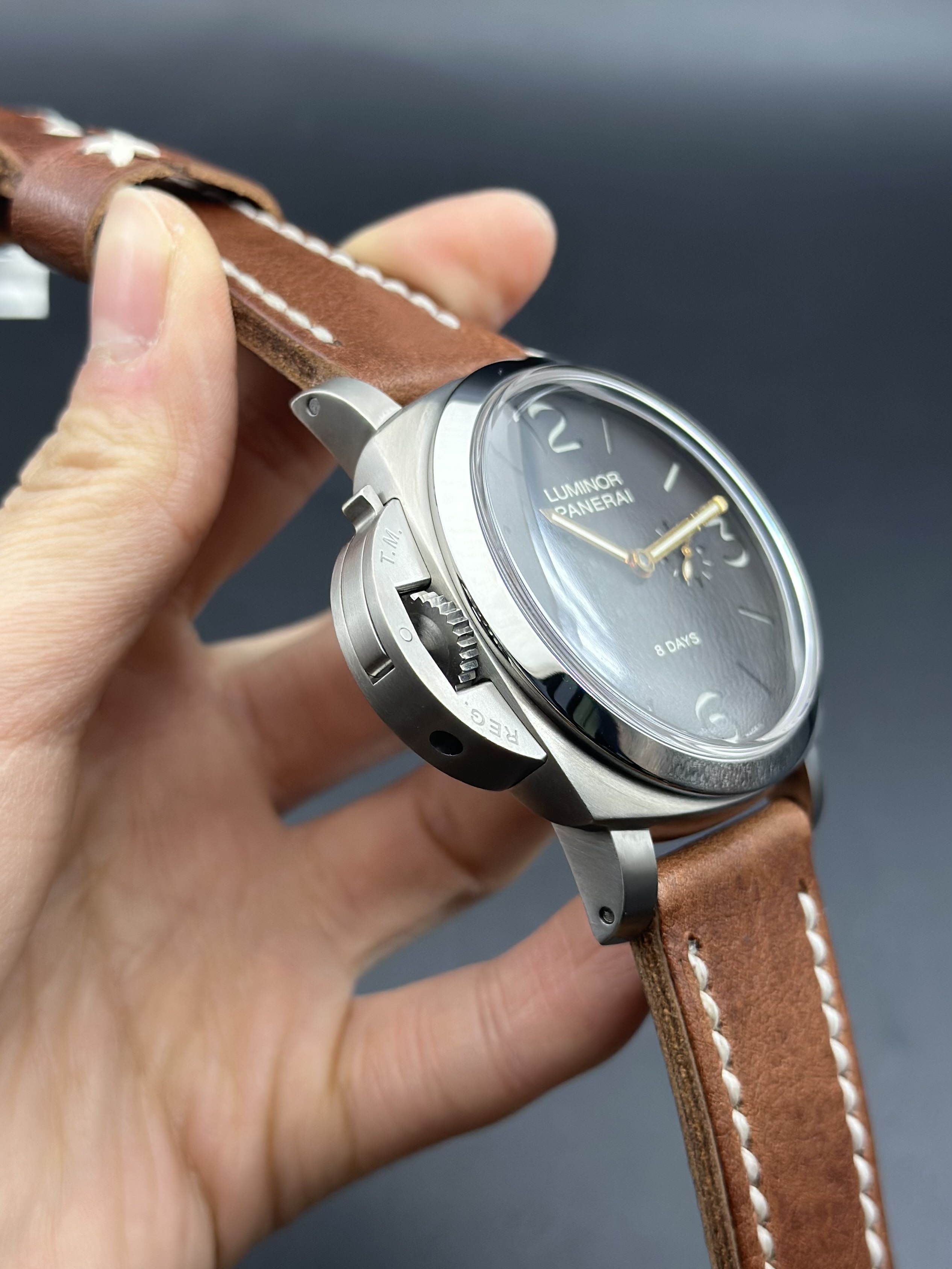 Panerai PAM00368 detail 2