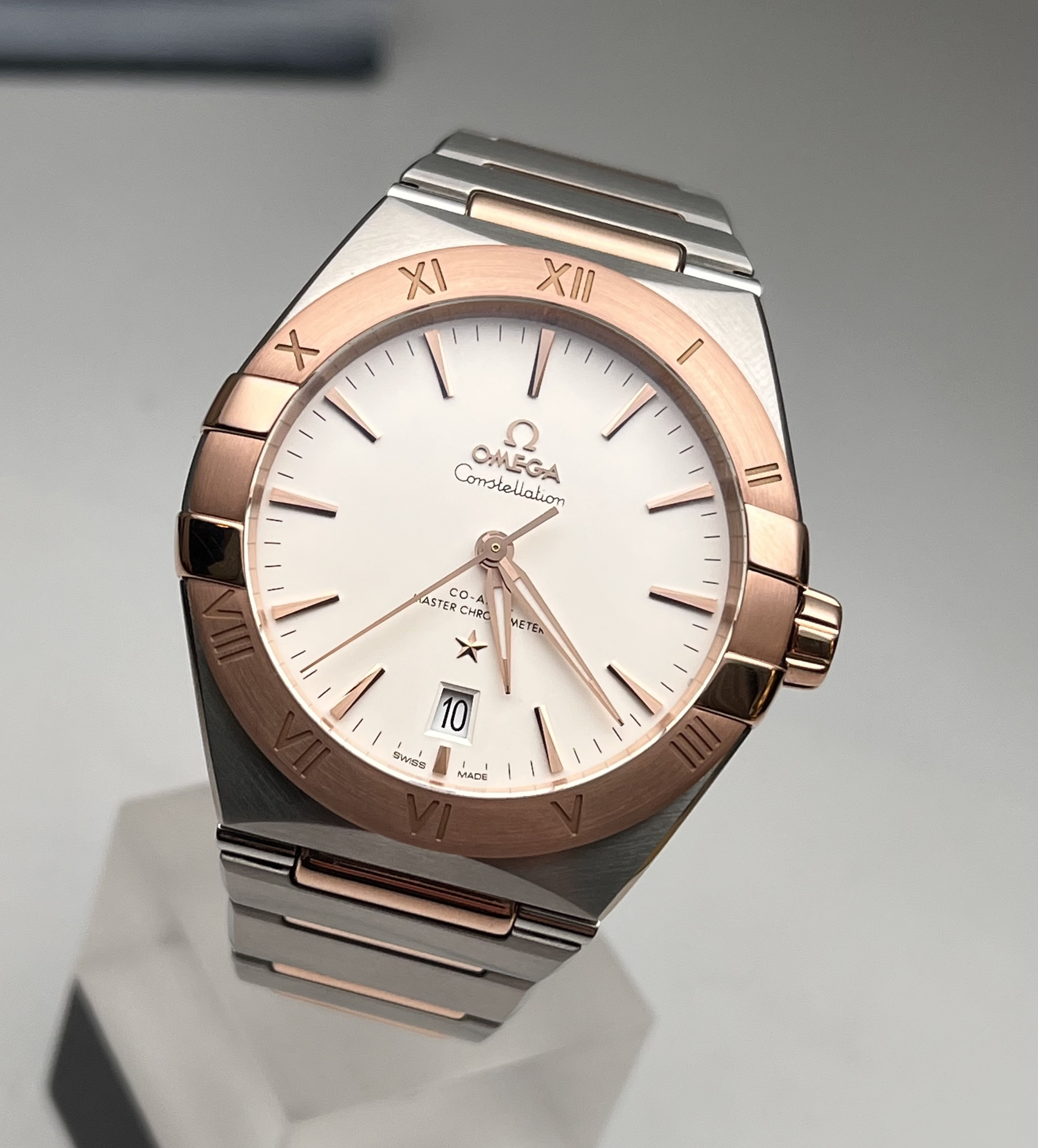 Omega 131.20.39.20.02.001