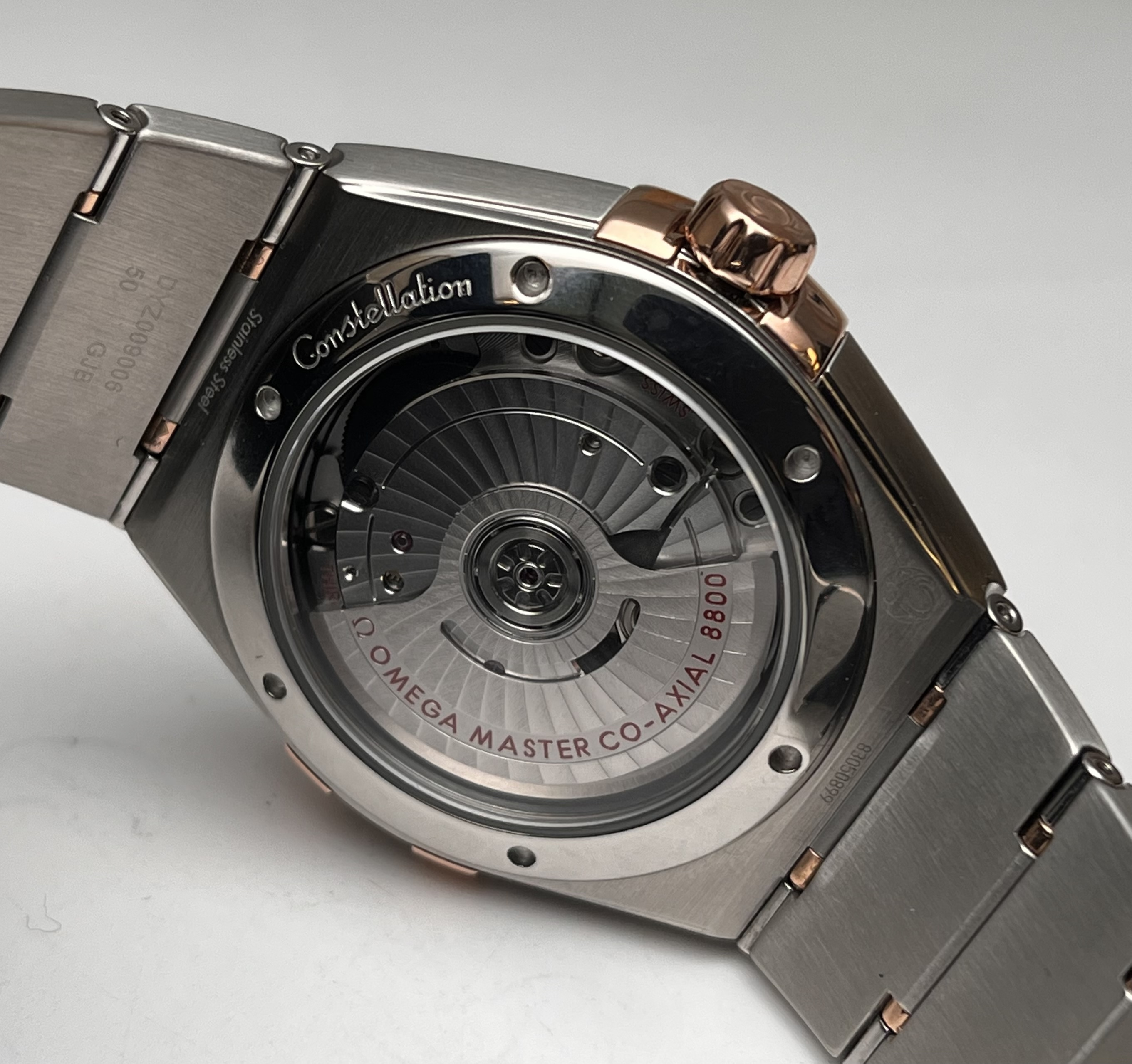 Omega 131.20.39.20.02.001 detail 5
