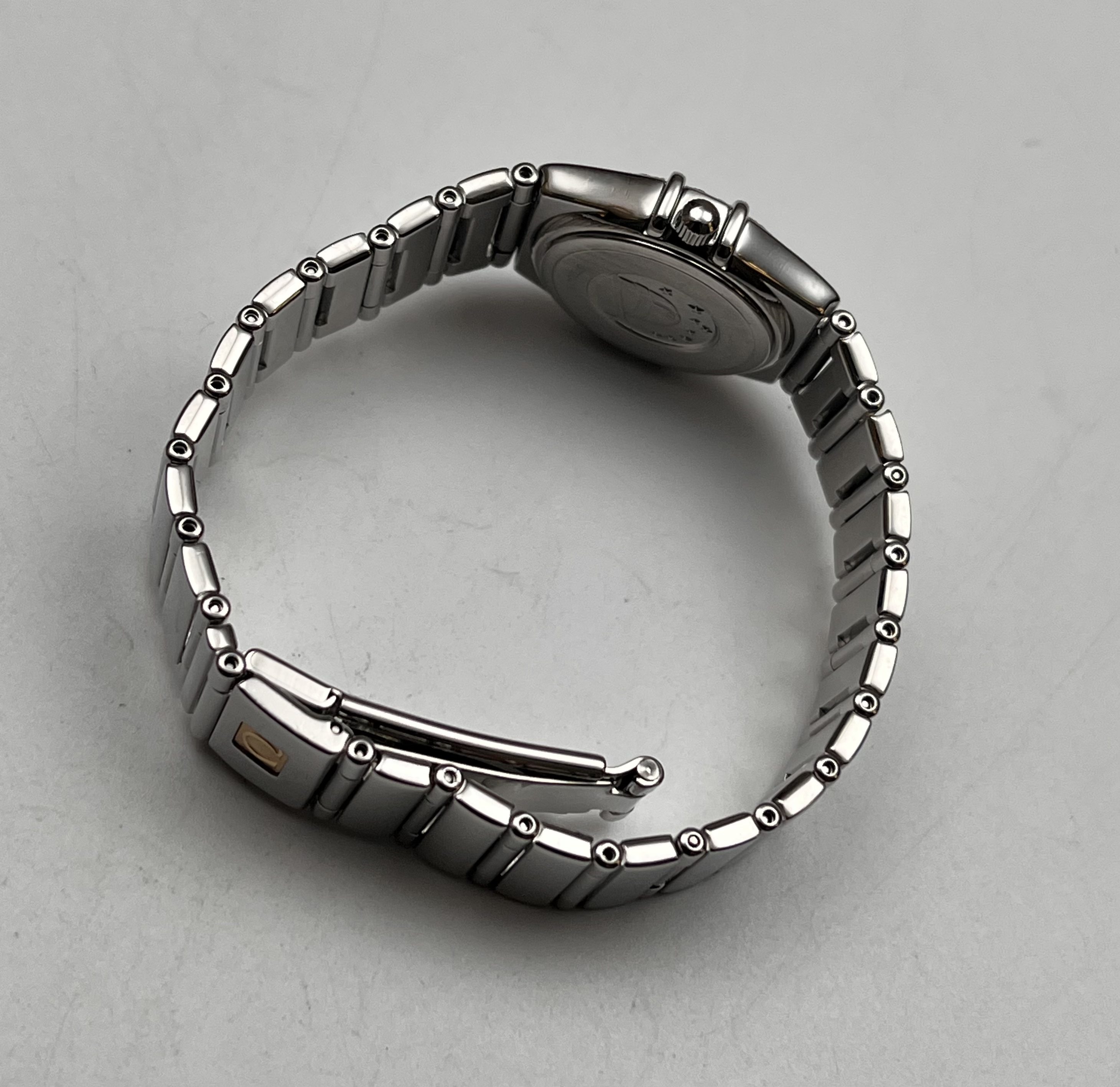 Omega 1465.71.00 detail 7