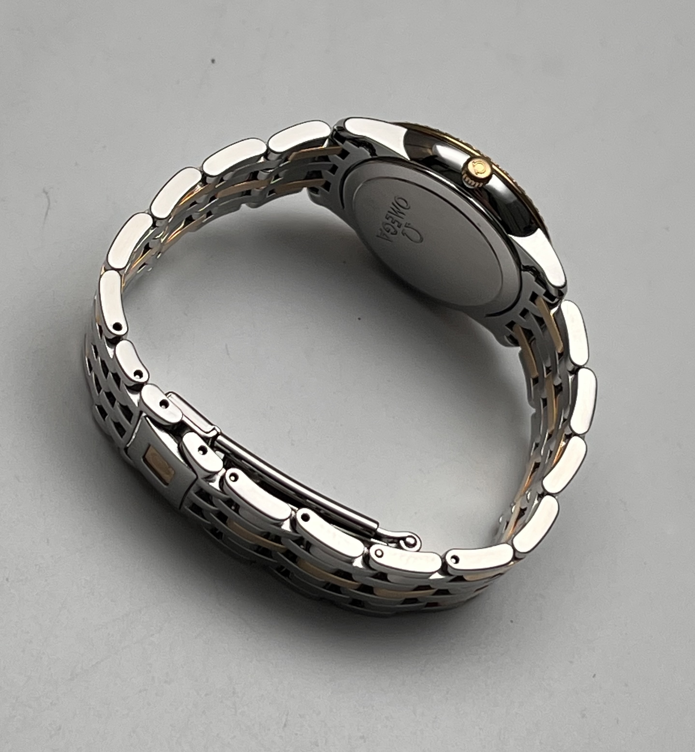 Omega 424.25.27.60.55.001 detail 7