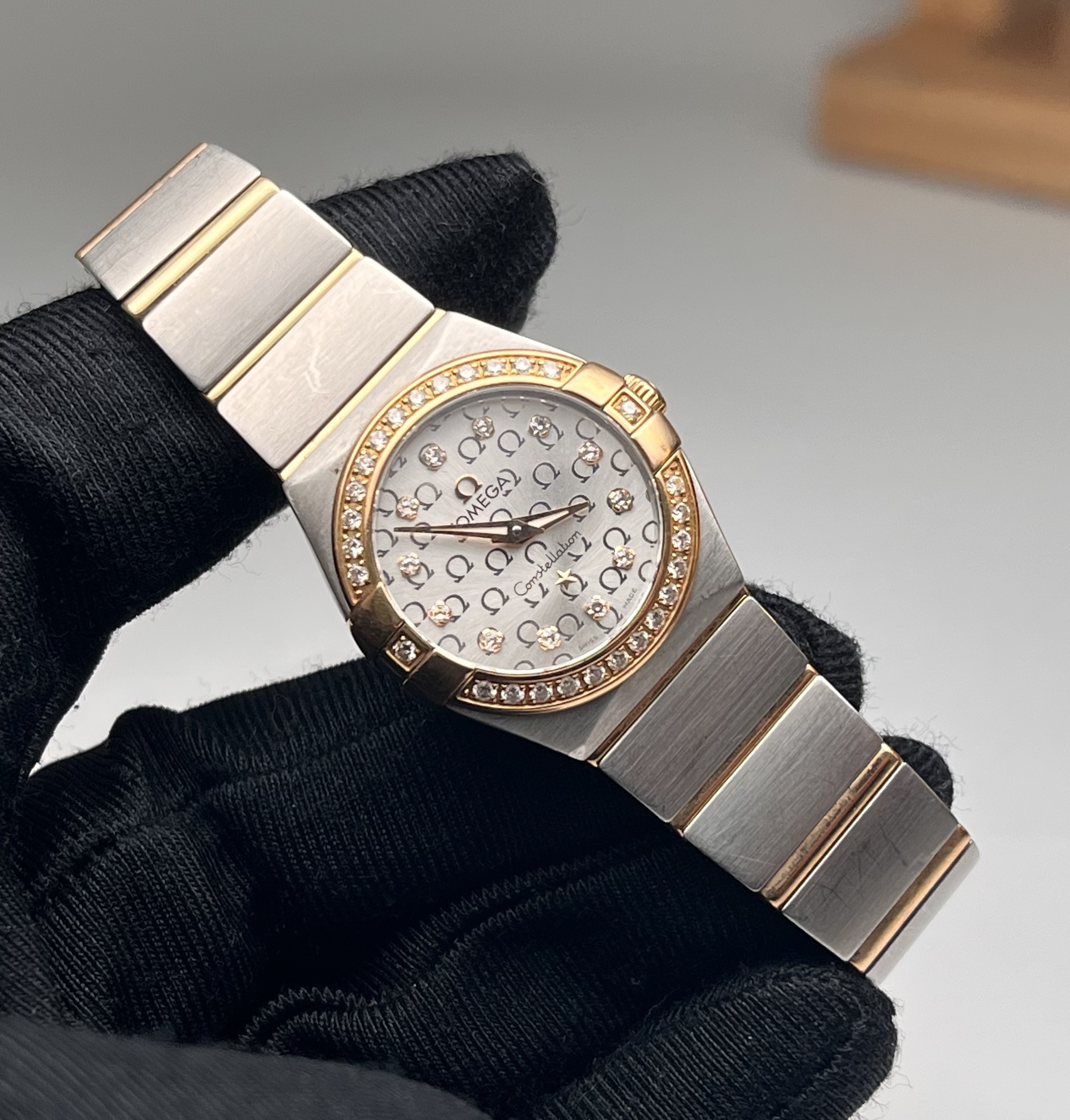 Omega 123.25.24.60.55.010