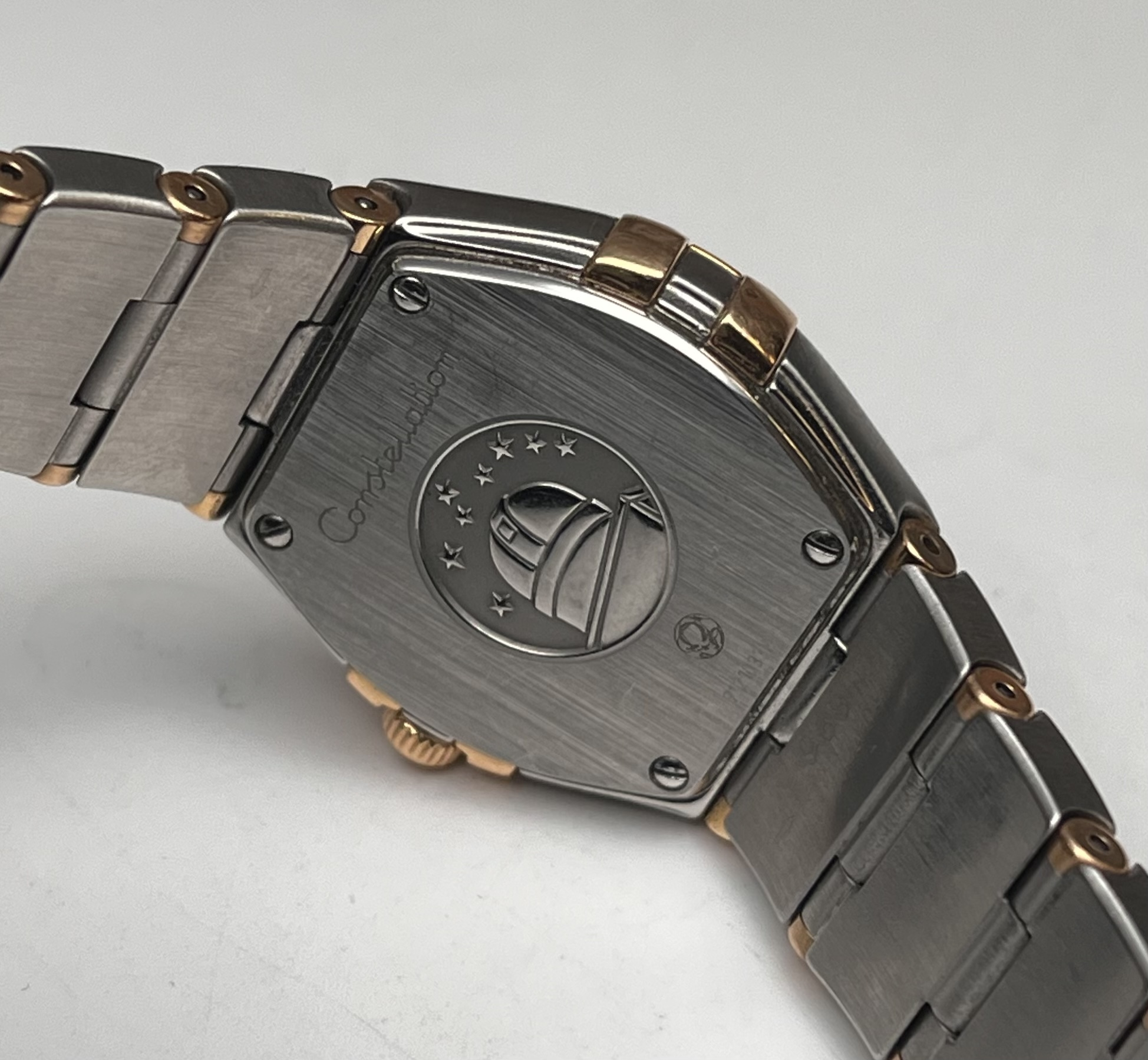 Omega 123.25.24.60.55.010 detail 6