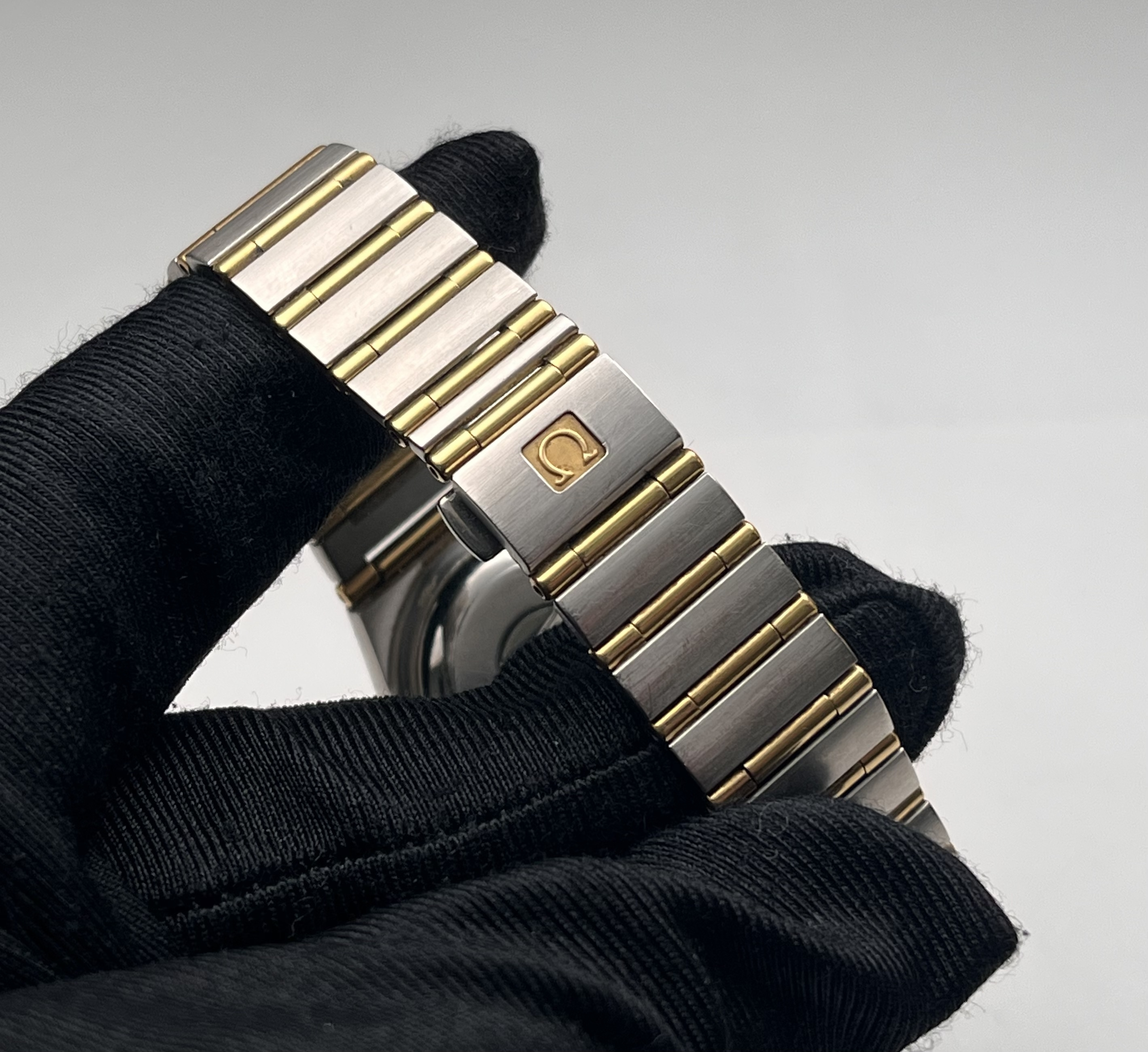 Omega 1292.30.00 detail 5