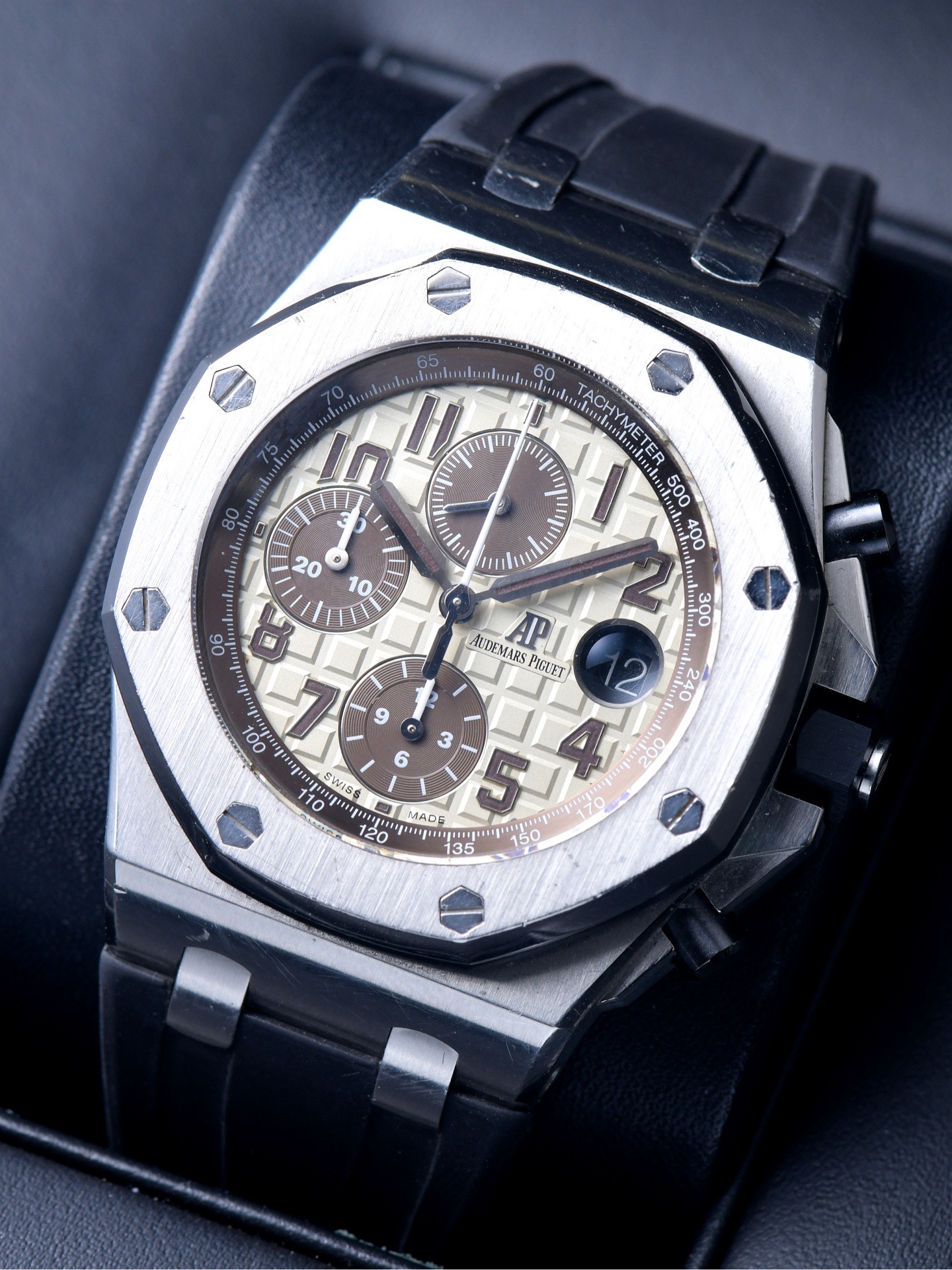 Audemars Piguet 26470ST.OO.A801CR.01 detail 2
