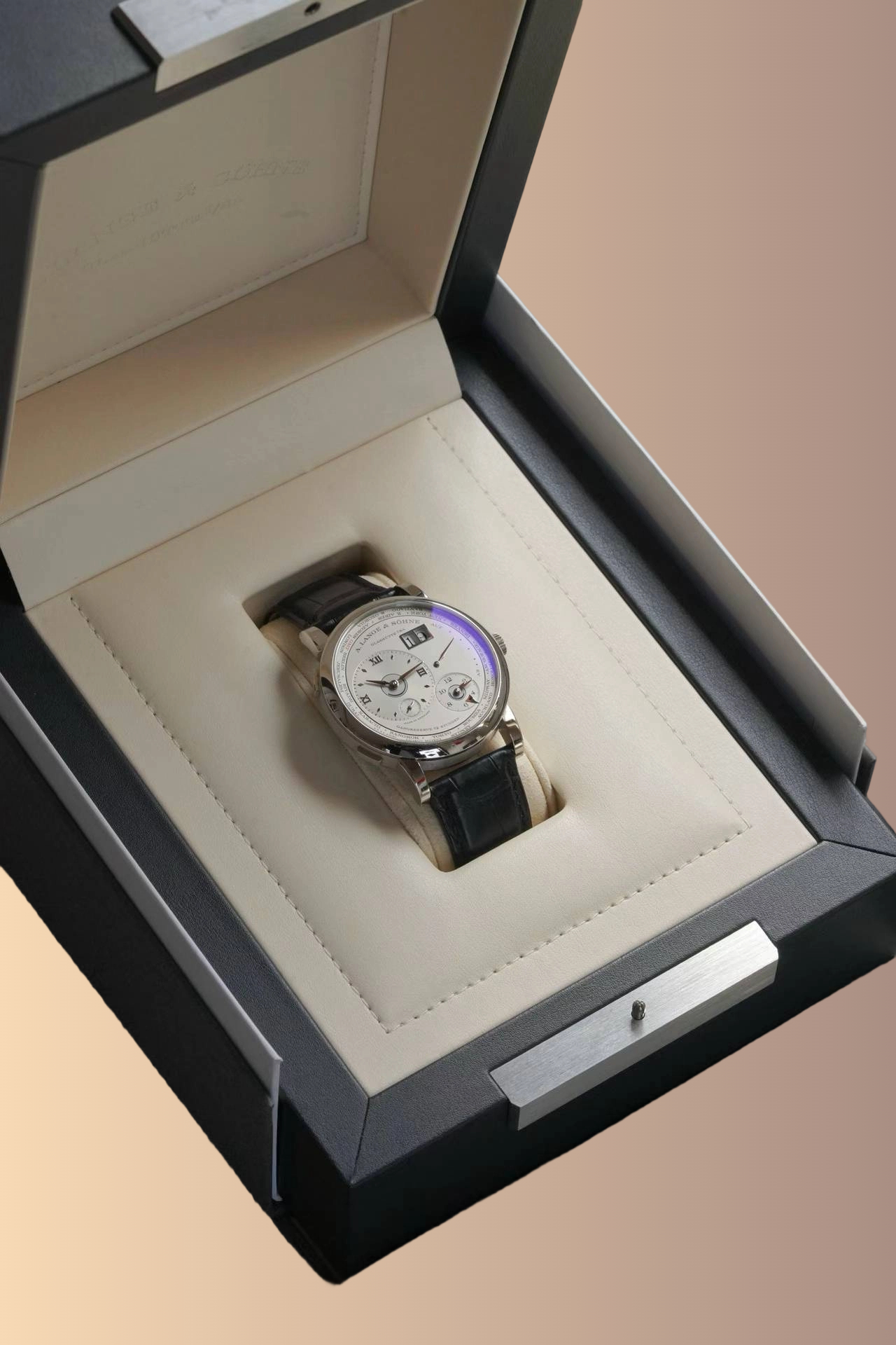 A. Lange & S&ouml;hne 136.025