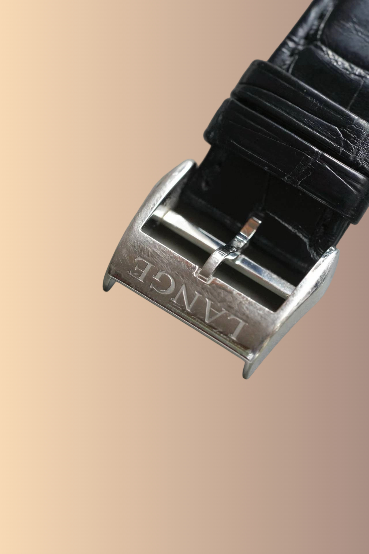 A. Lange & S&ouml;hne 136.025 detail 4