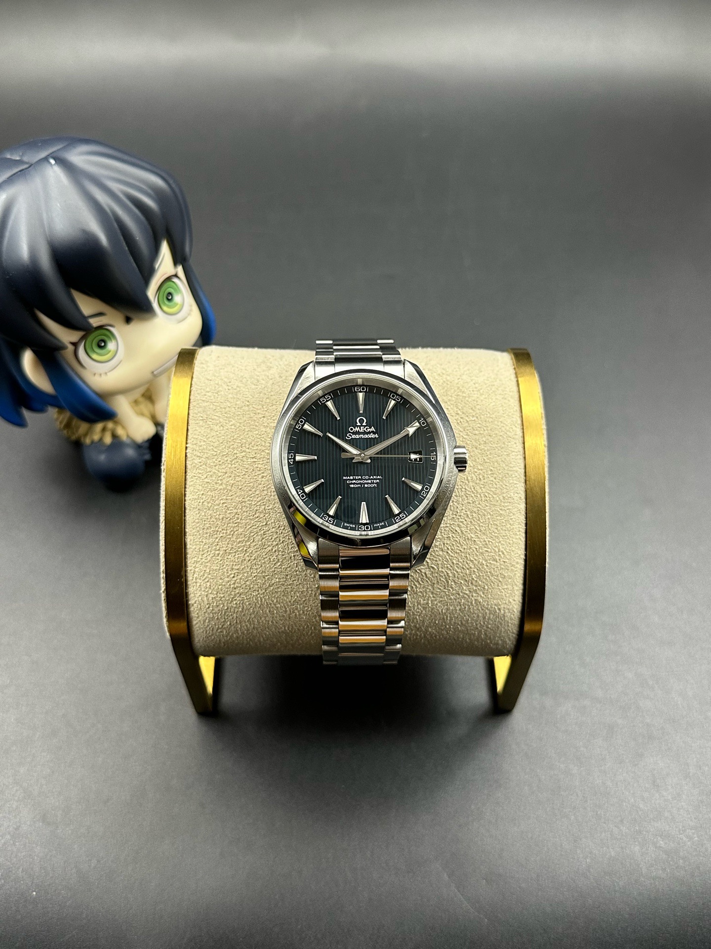 Omega 231.10.42.21.03.003 detail 1