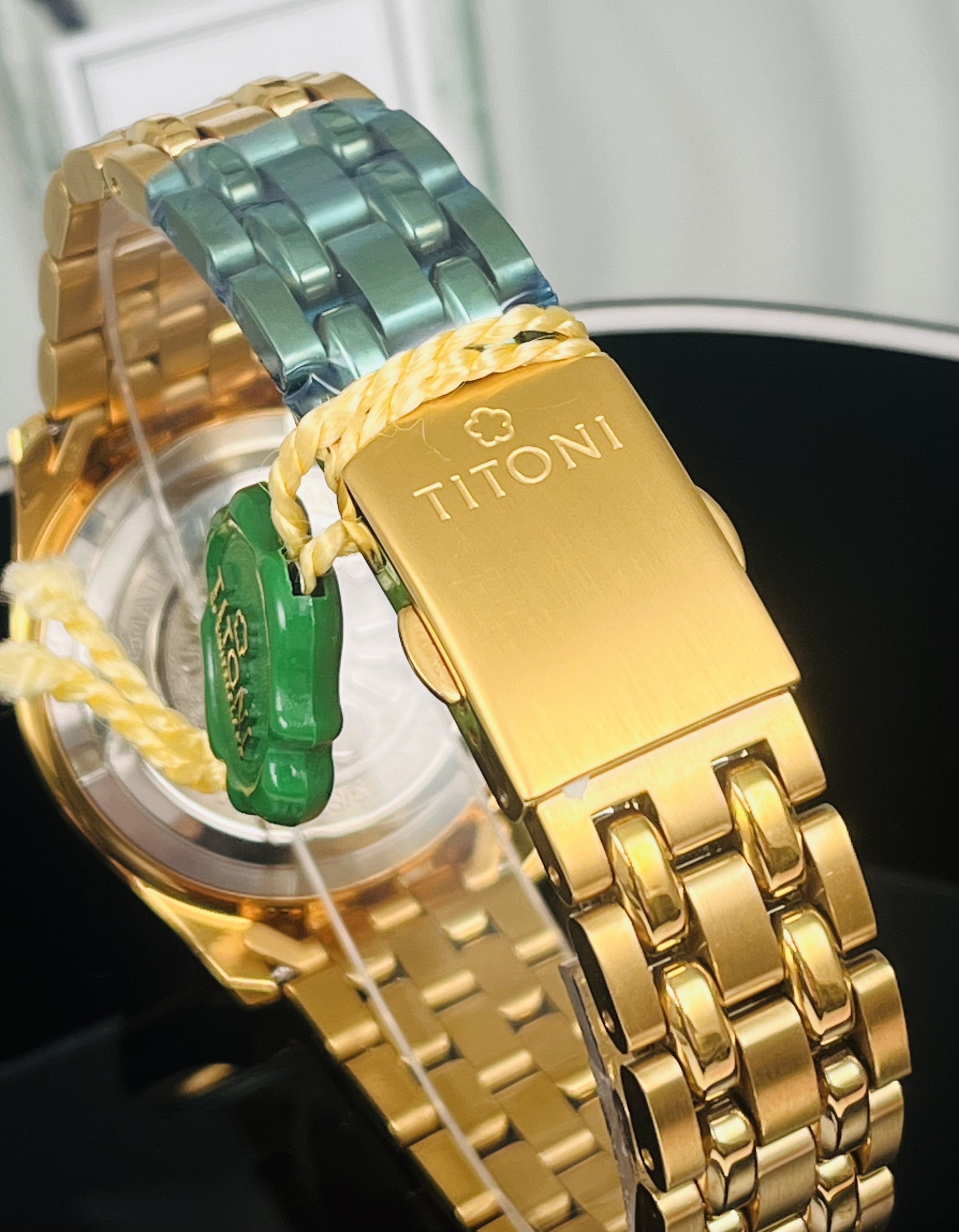 TITONI 777 detail 7