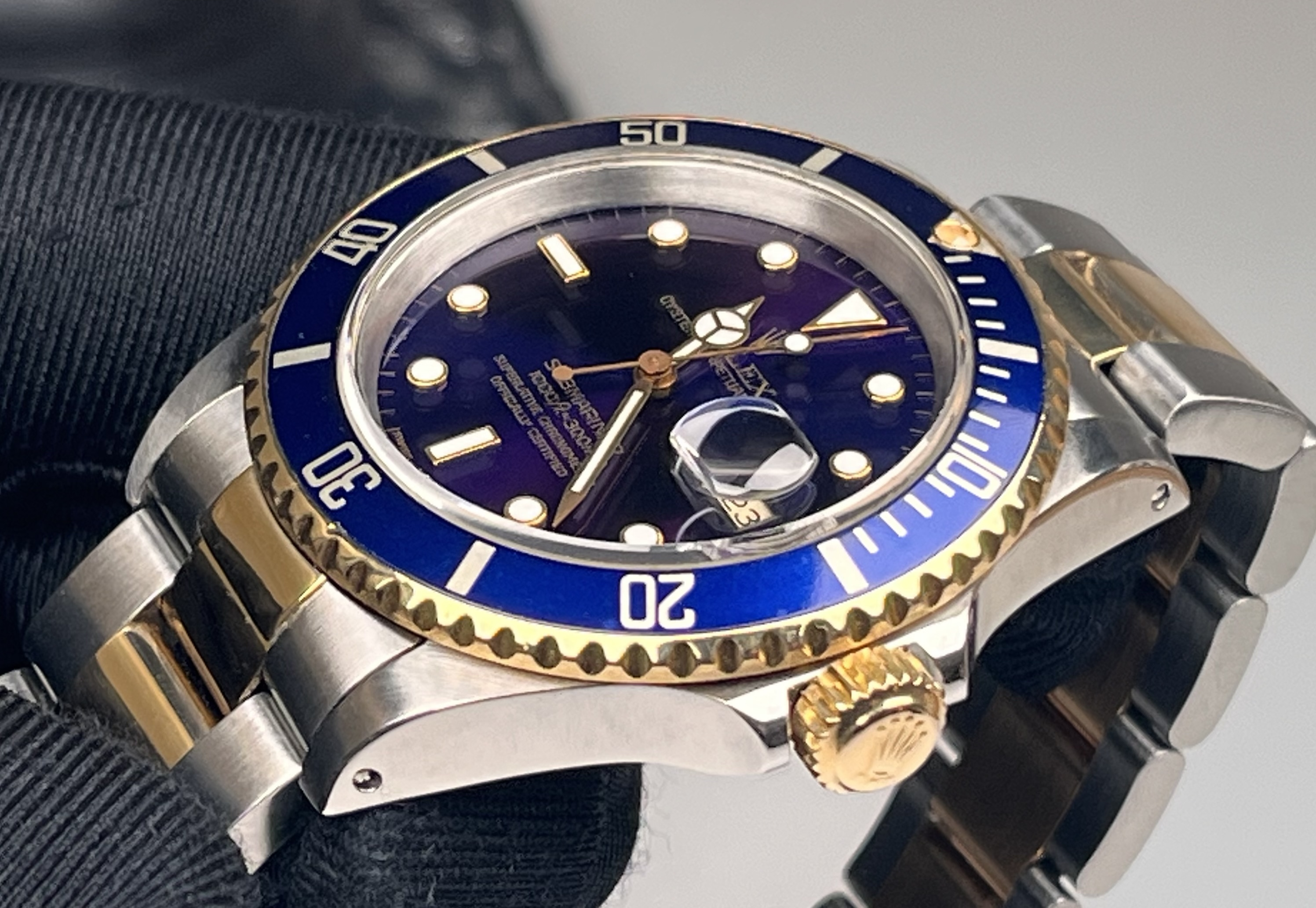 Rolex 16613 detail 4