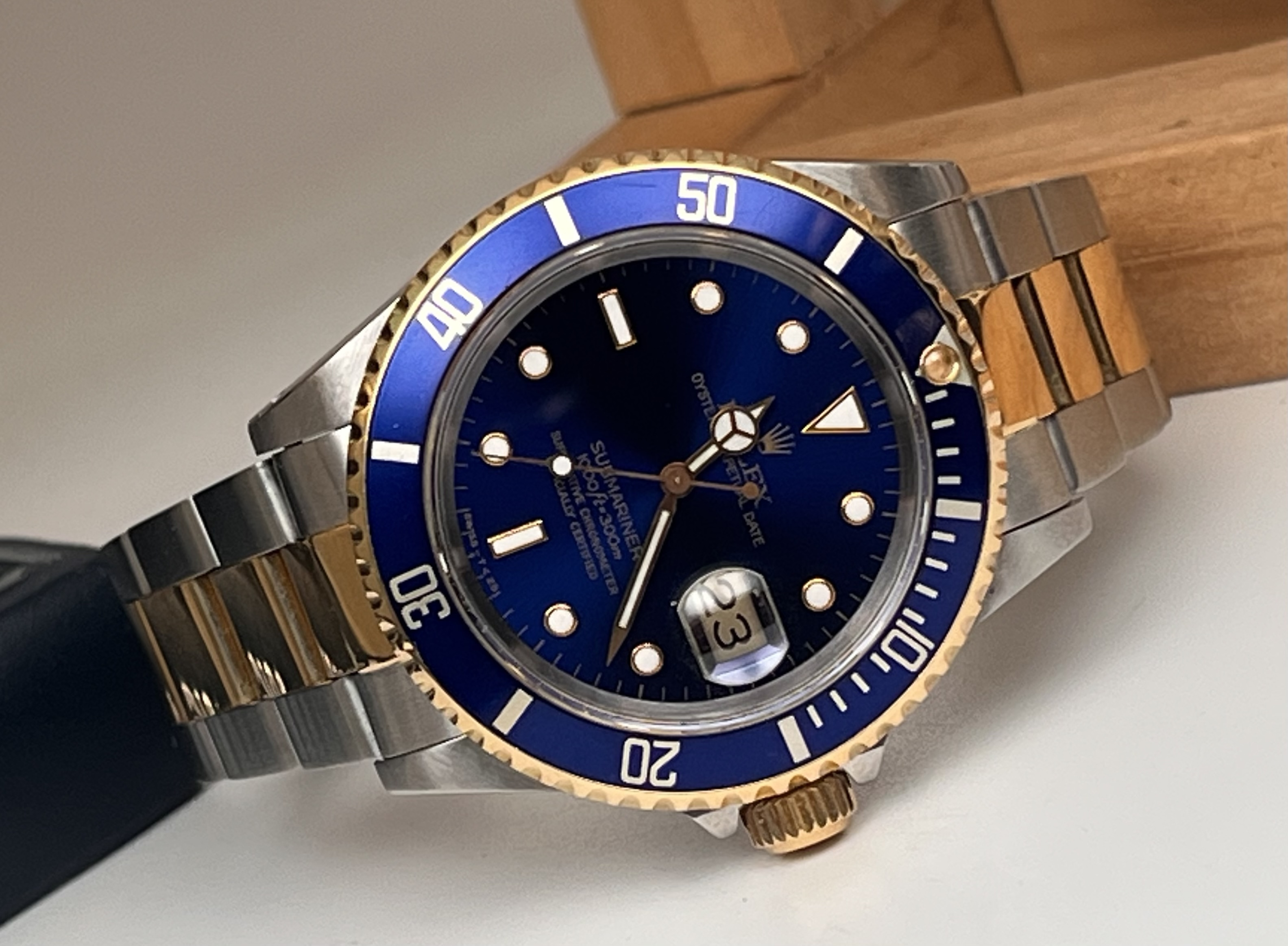 Rolex 16613 detail 5