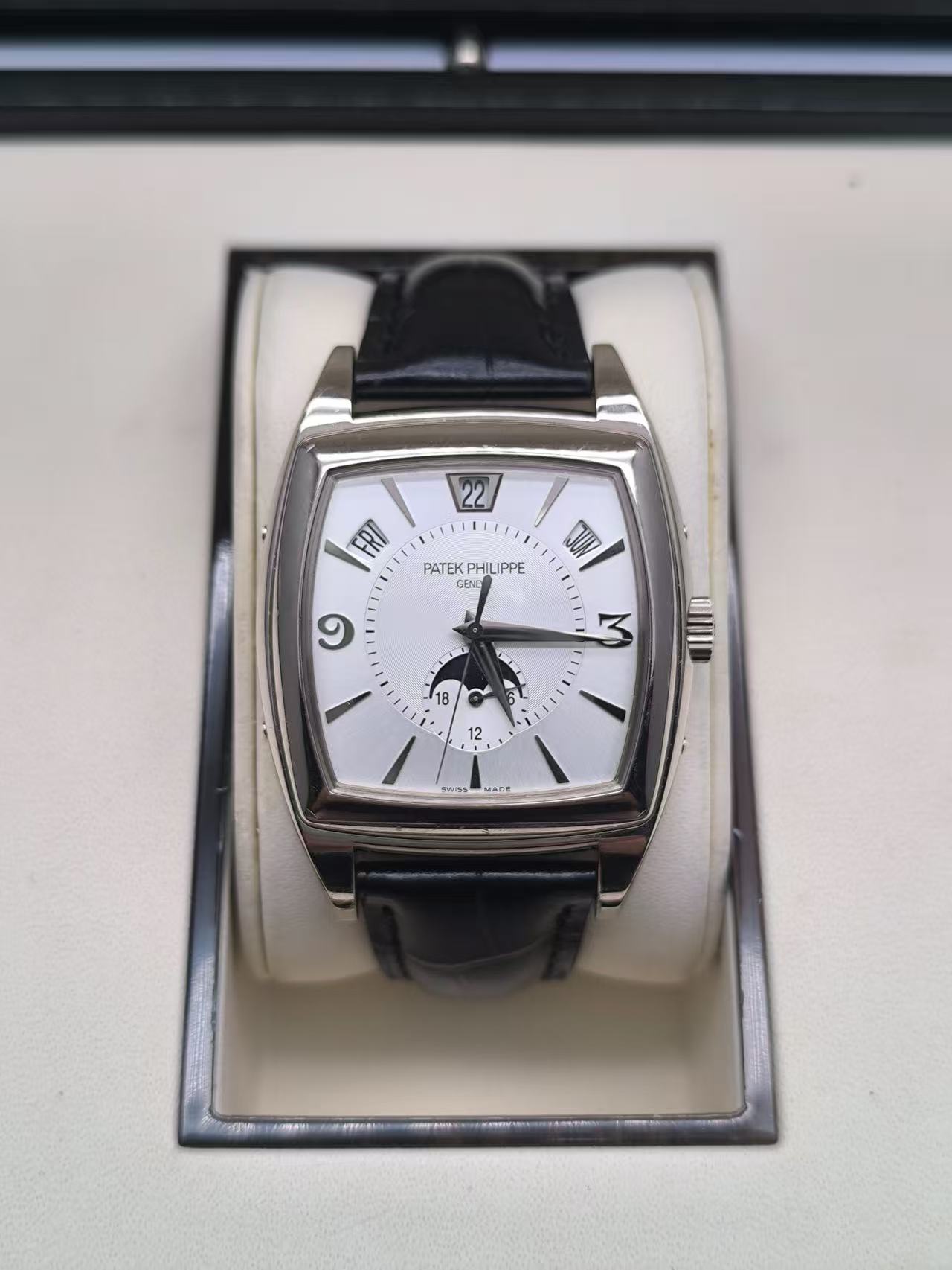 Patek Philippe 5135G-001