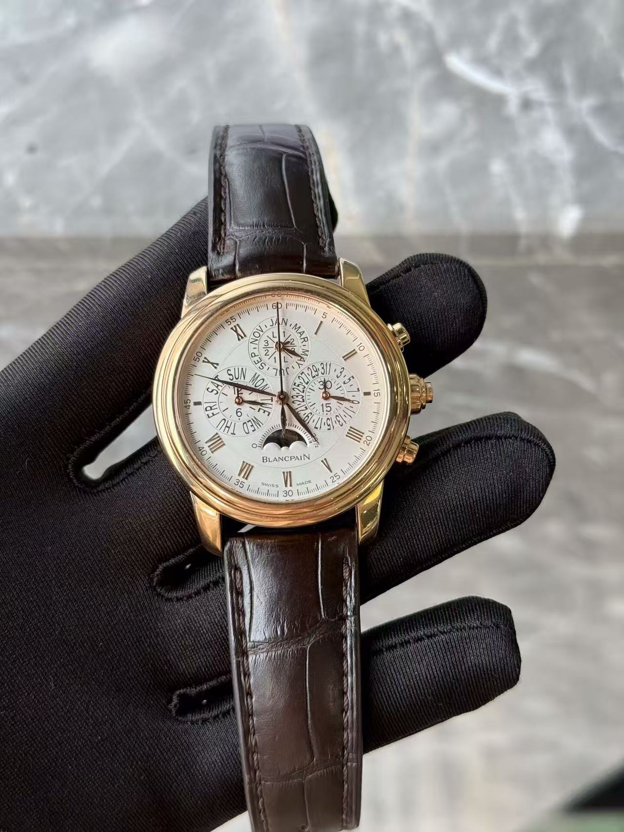 Blancpain 4286P-3642-55B detail 6