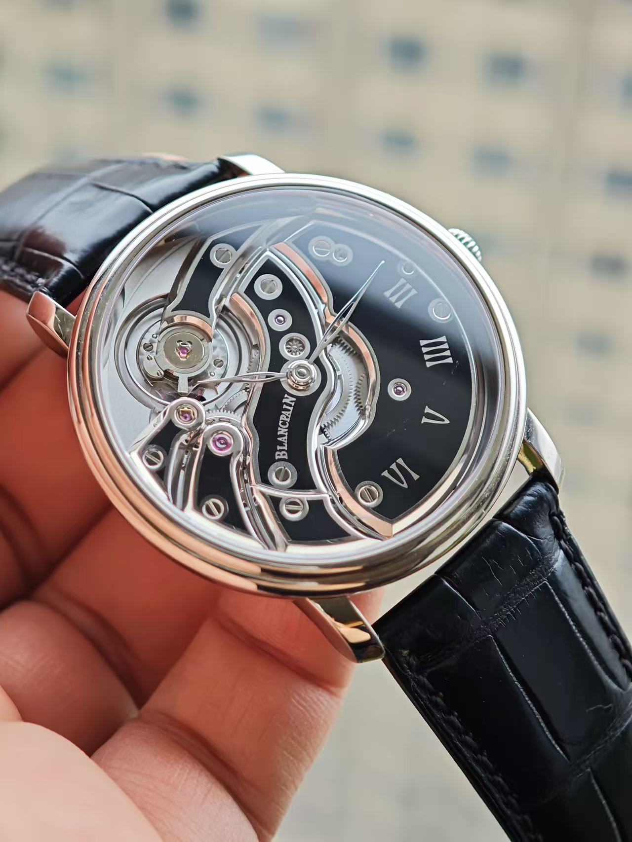 Blancpain 6616 1530 55B detail 6