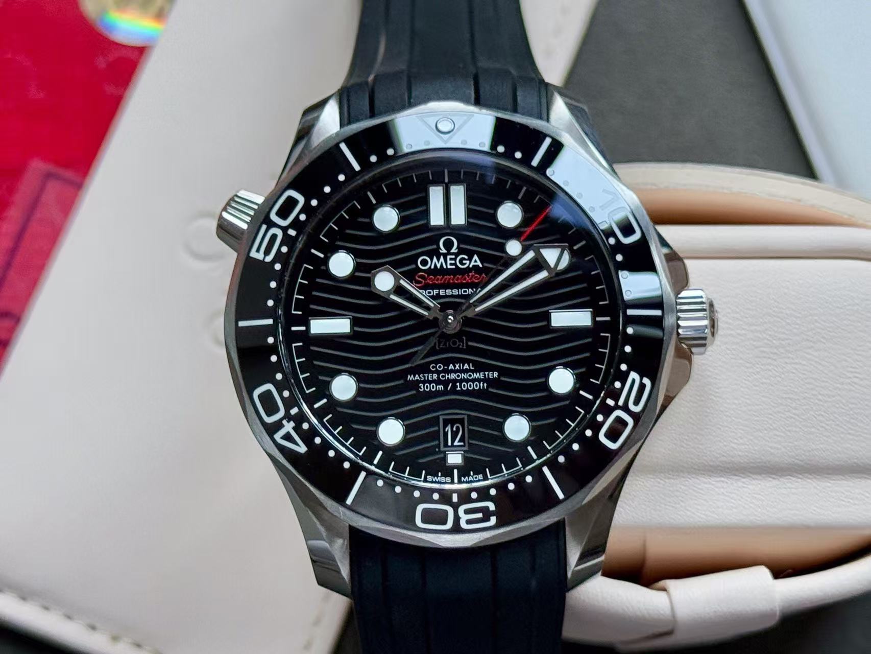 Omega 210.32.42.20.01.001