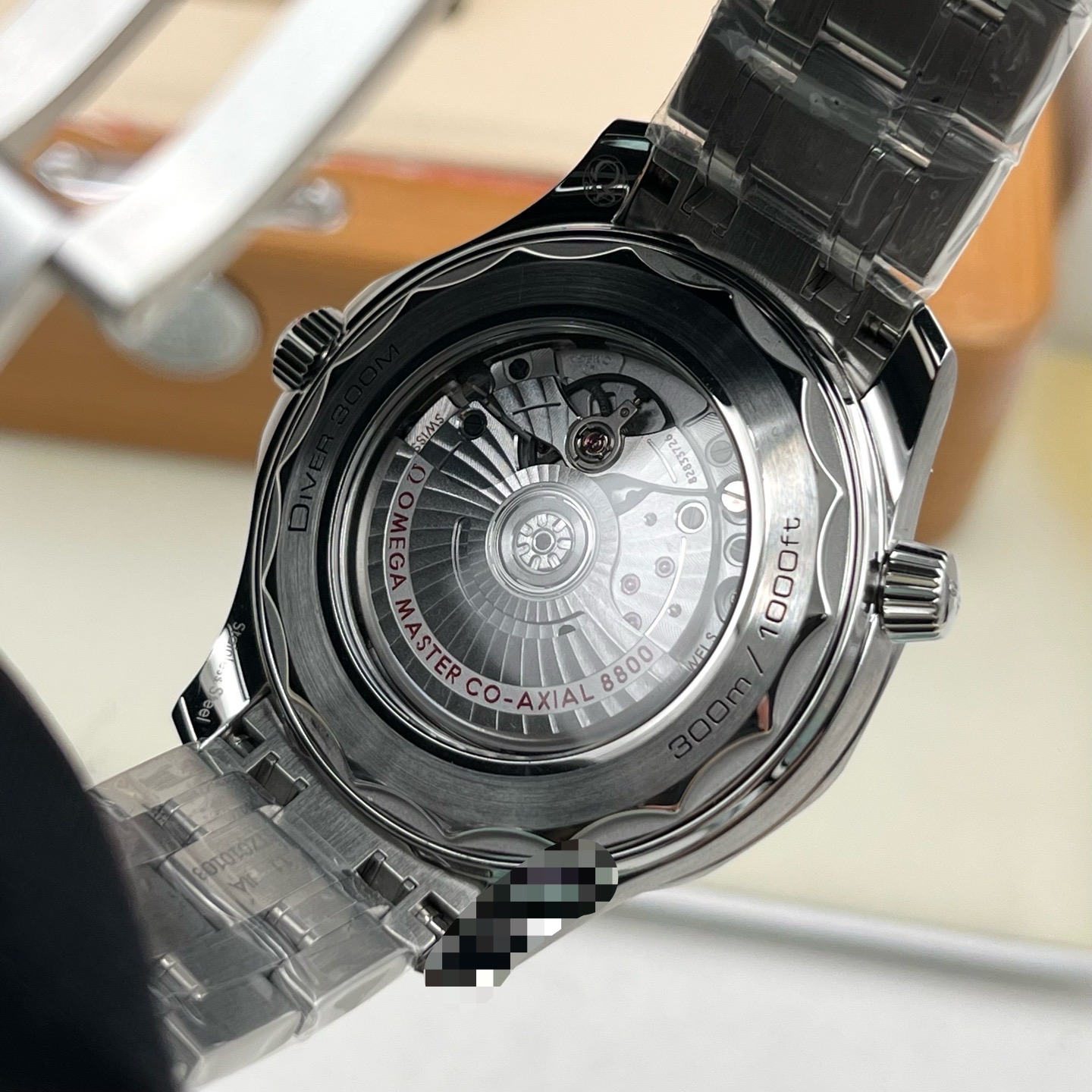 Omega 210.30.42.20.04.001 detail 4