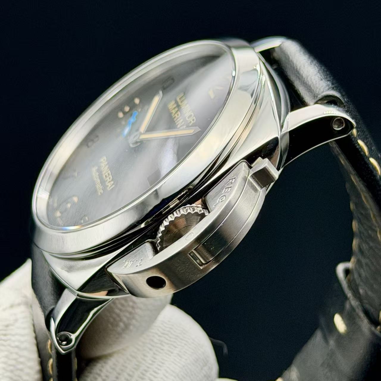 Panerai PAM01312 detail 7