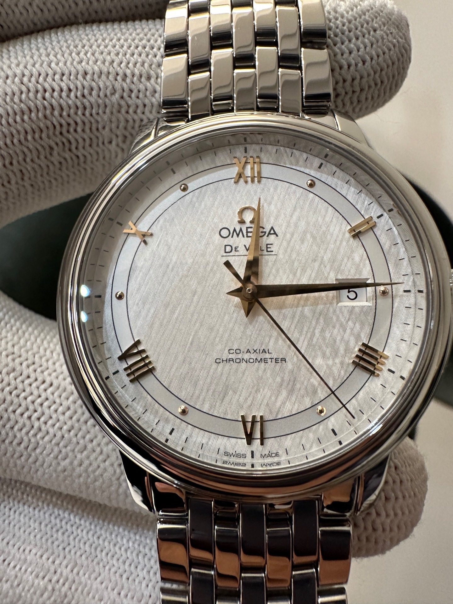Omega 424.10.40.20.02.004