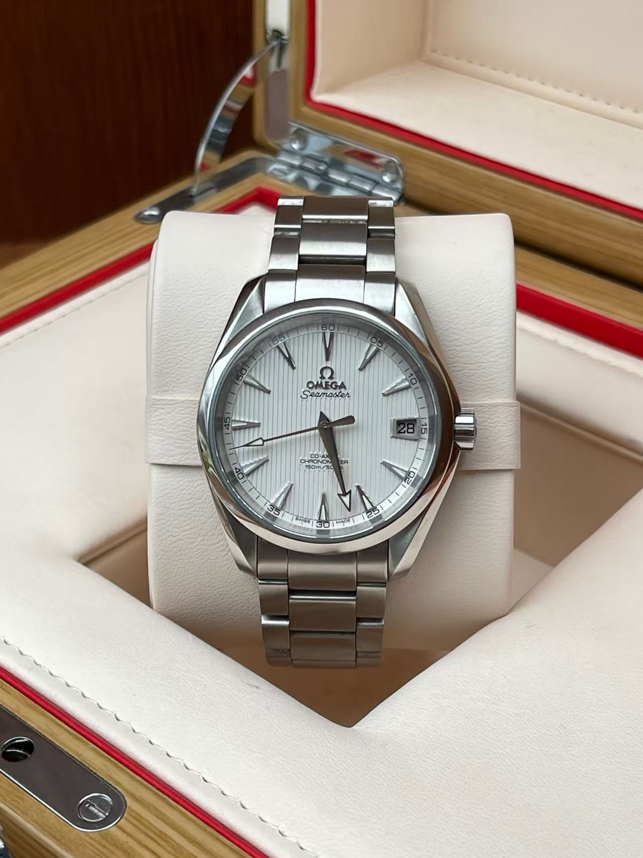 Omega 231.10.39.21.02.001 detail 5