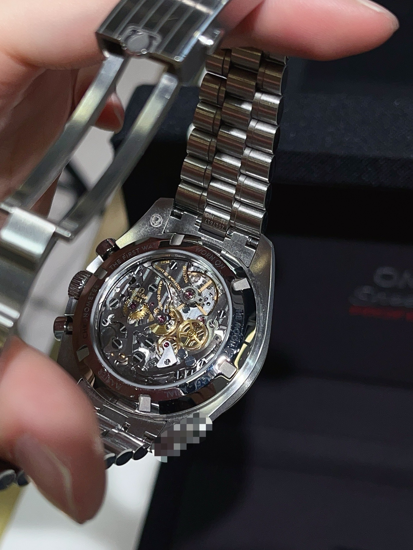 Omega 310.30.42.50.04.001 detail 5