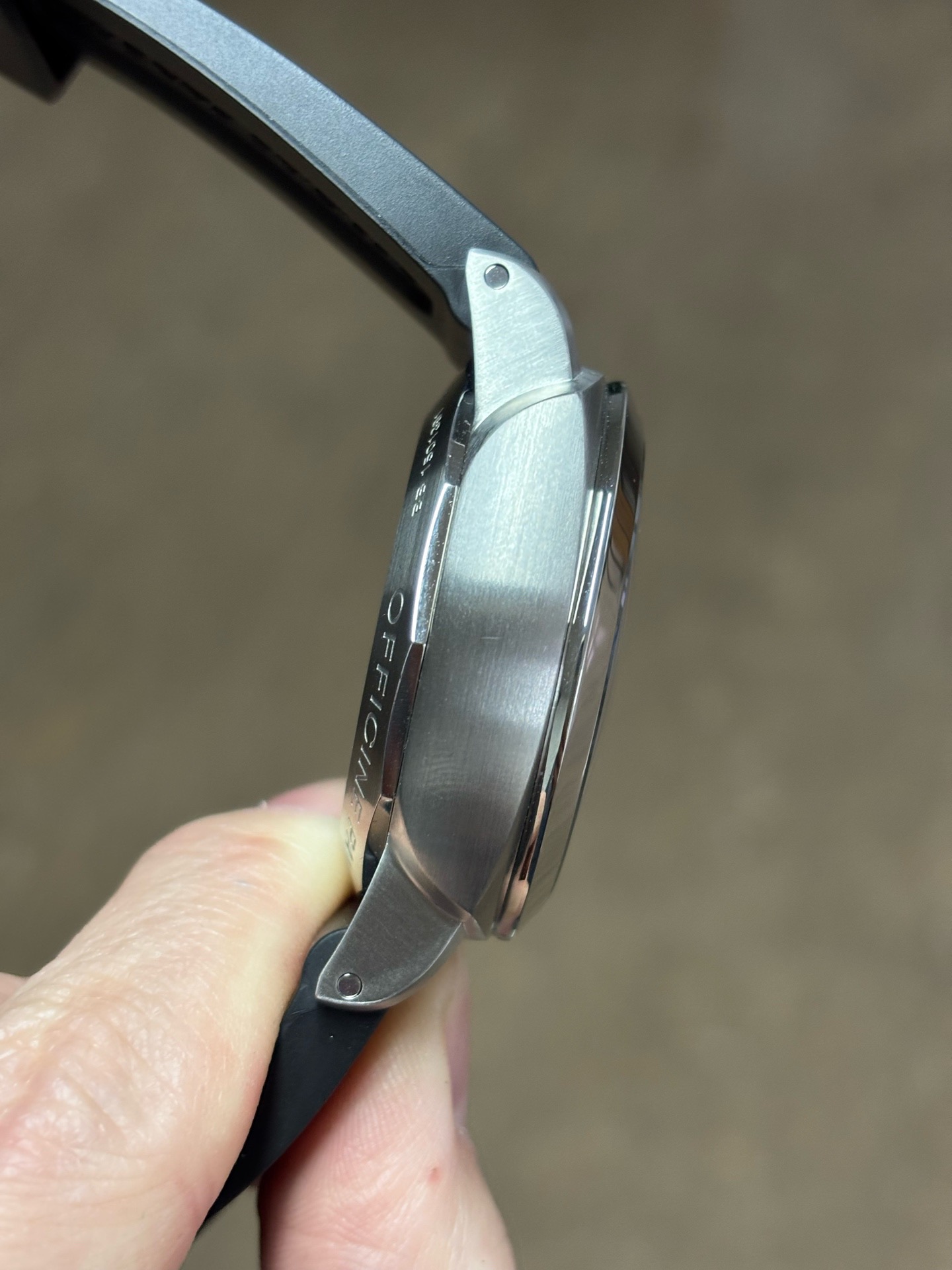 Panerai PAM00321 detail 2