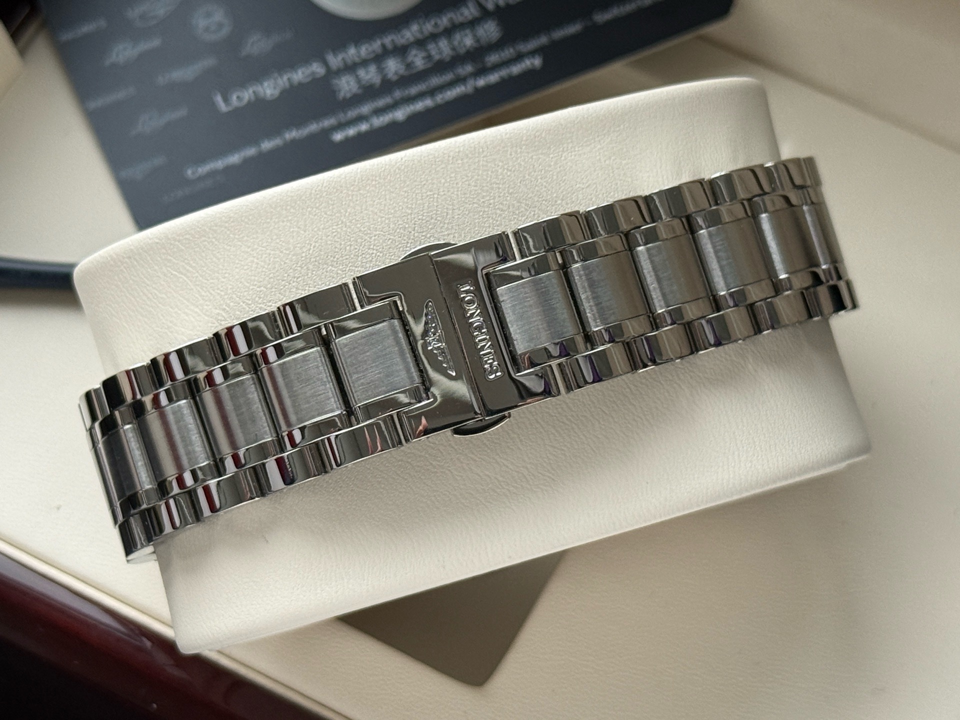 Longines L2.773.4.92.6 detail 5