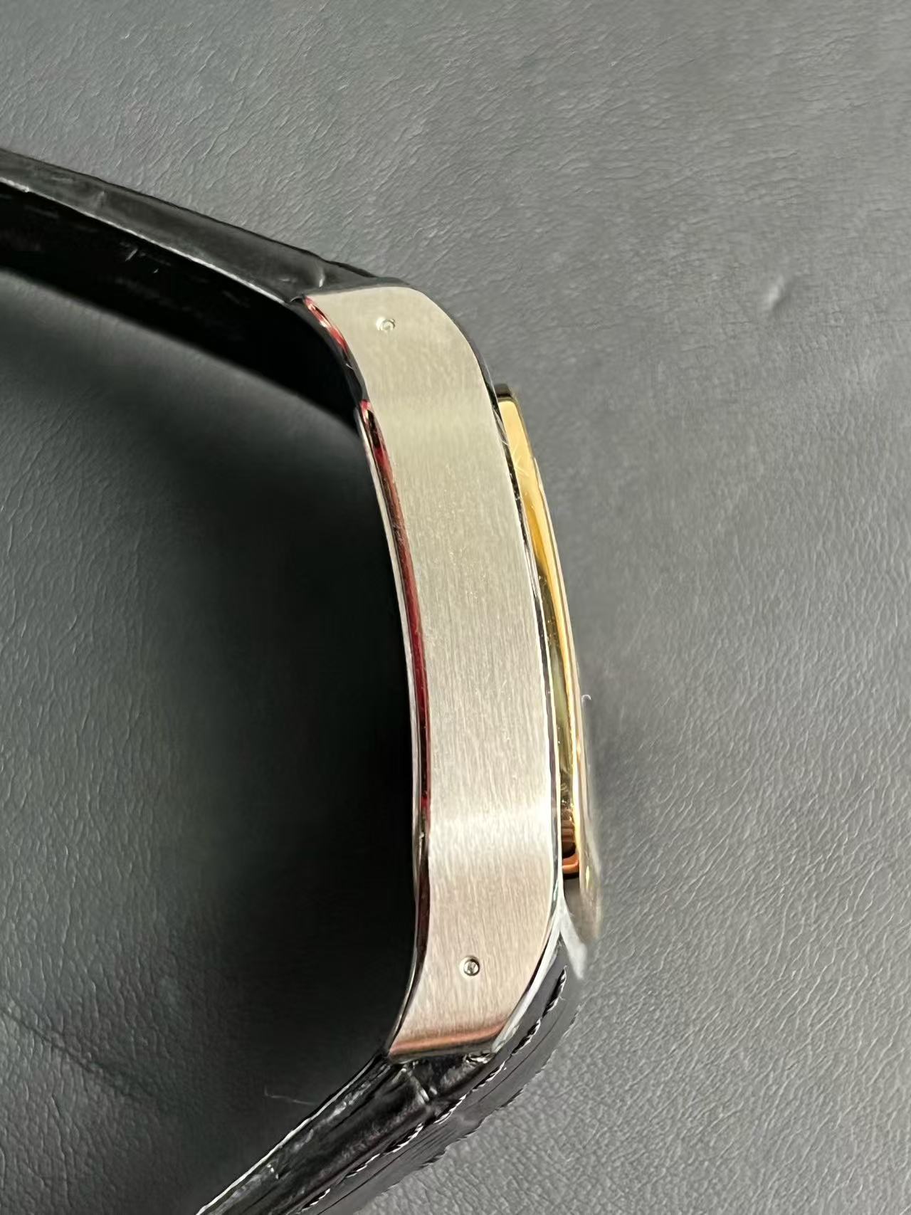 Cartier W20072X7 detail 2