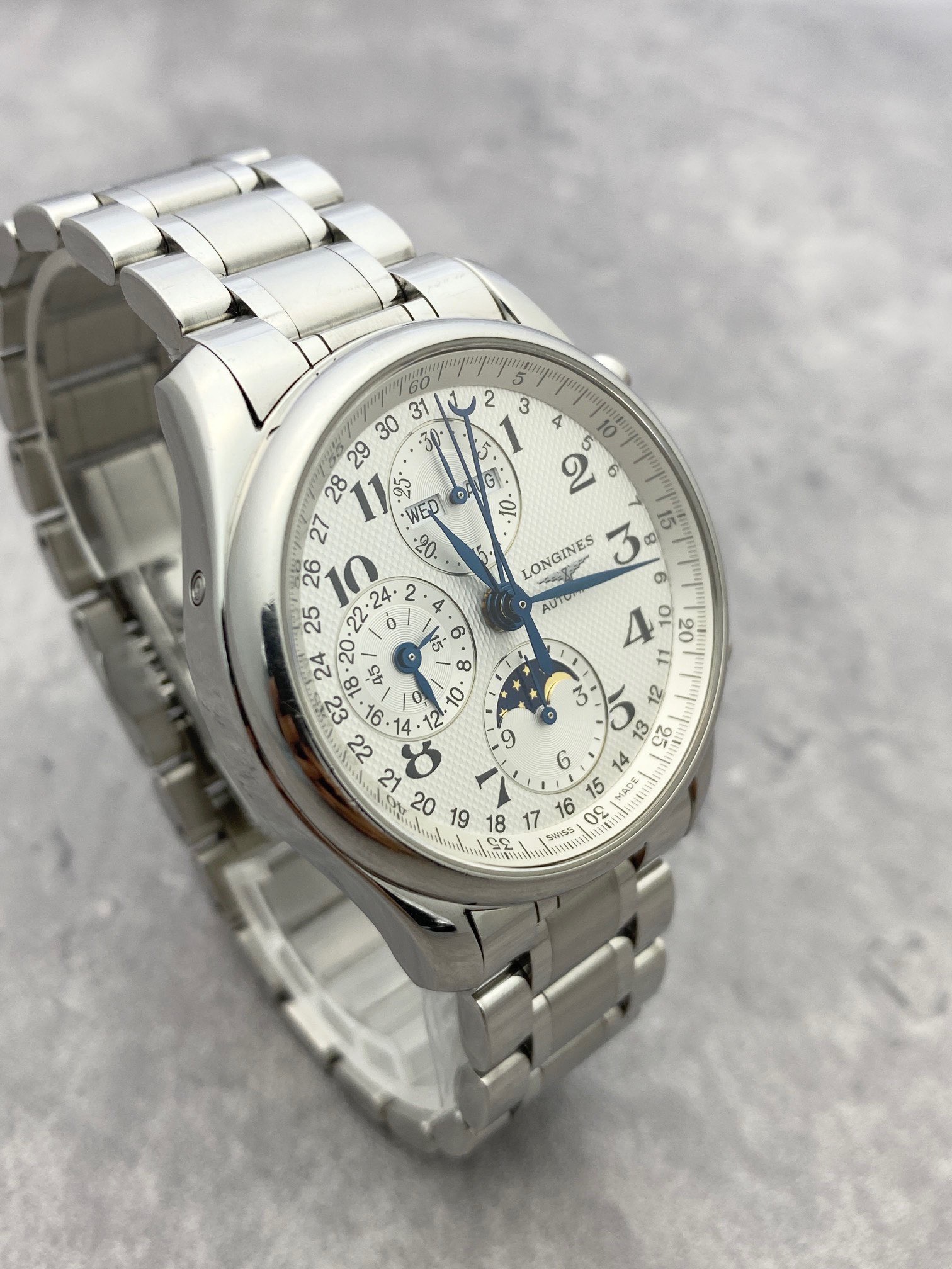 Longines L2.673.4.78.6 detail 1