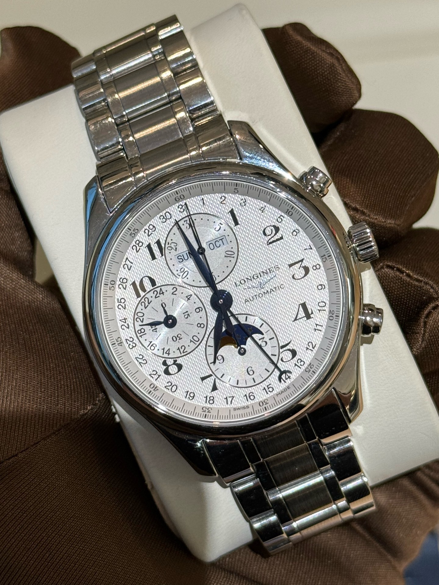 Longines L2.773.4.78.6 detail 1