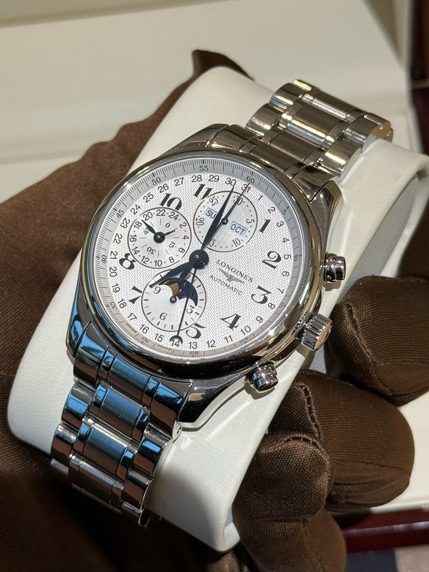 Longines L2.773.4.78.6 detail 2