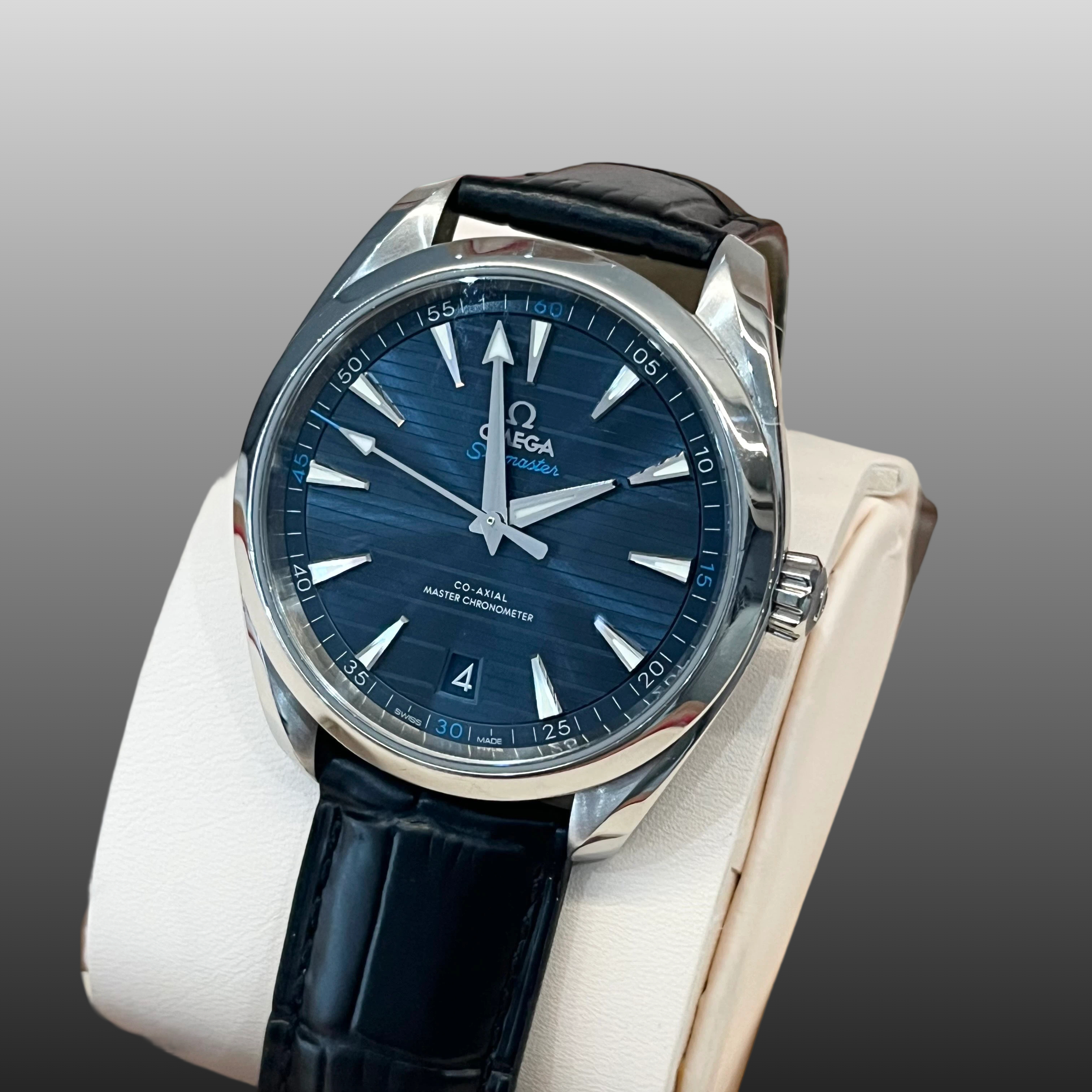 Omega 220.13.41.21.03.001 detail 5