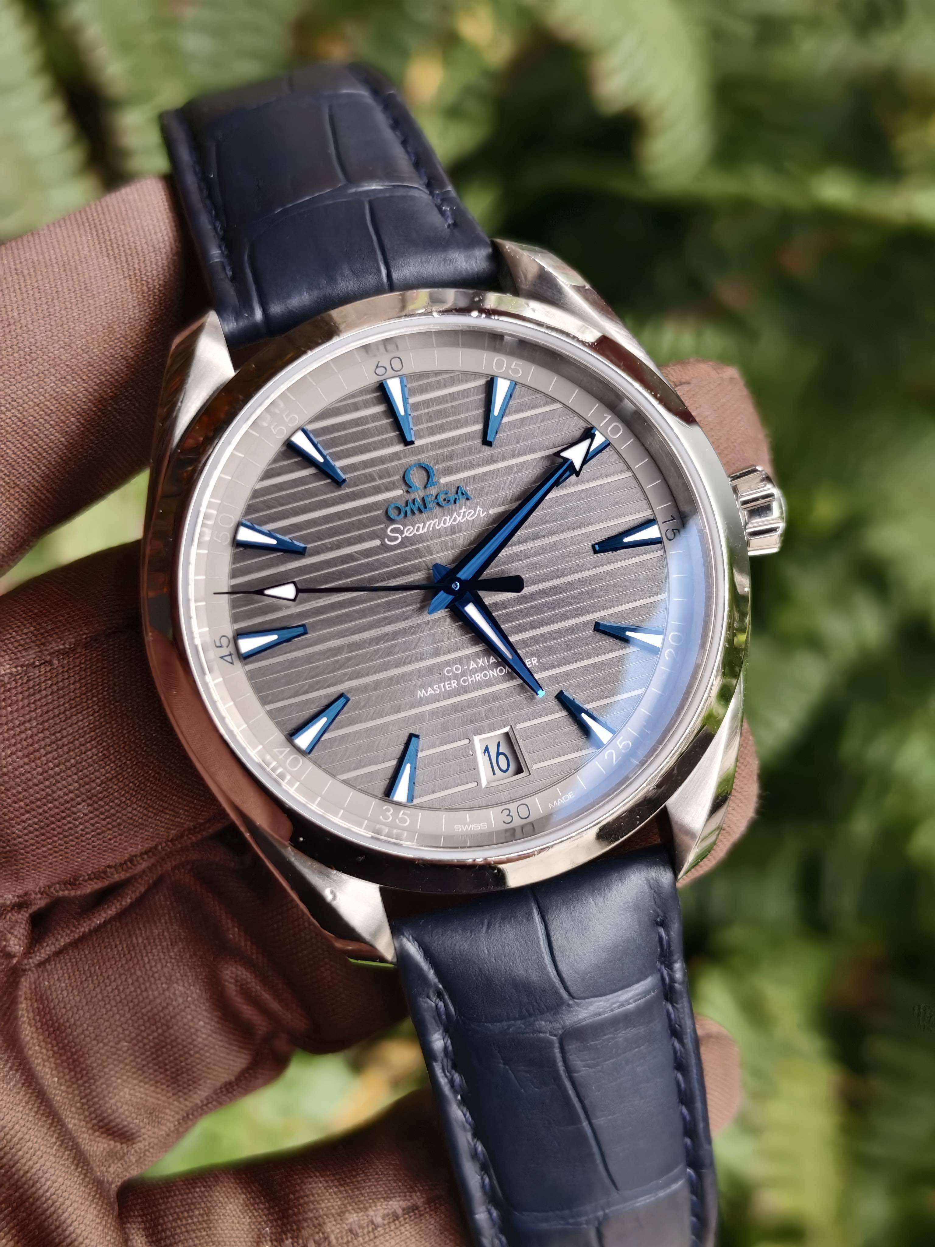Omega 220.13.41.21.06.001