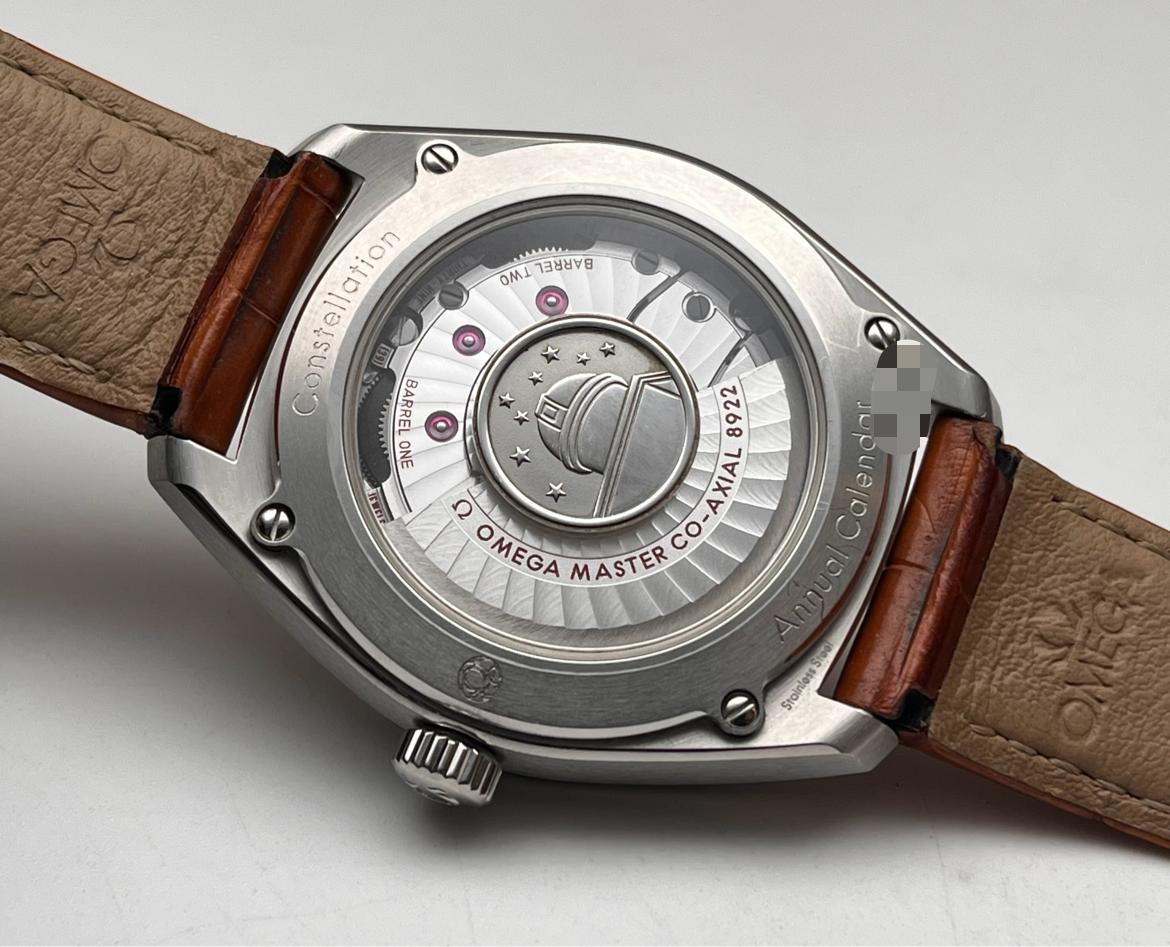 Omega 130.33.41.22.02.001 detail 5
