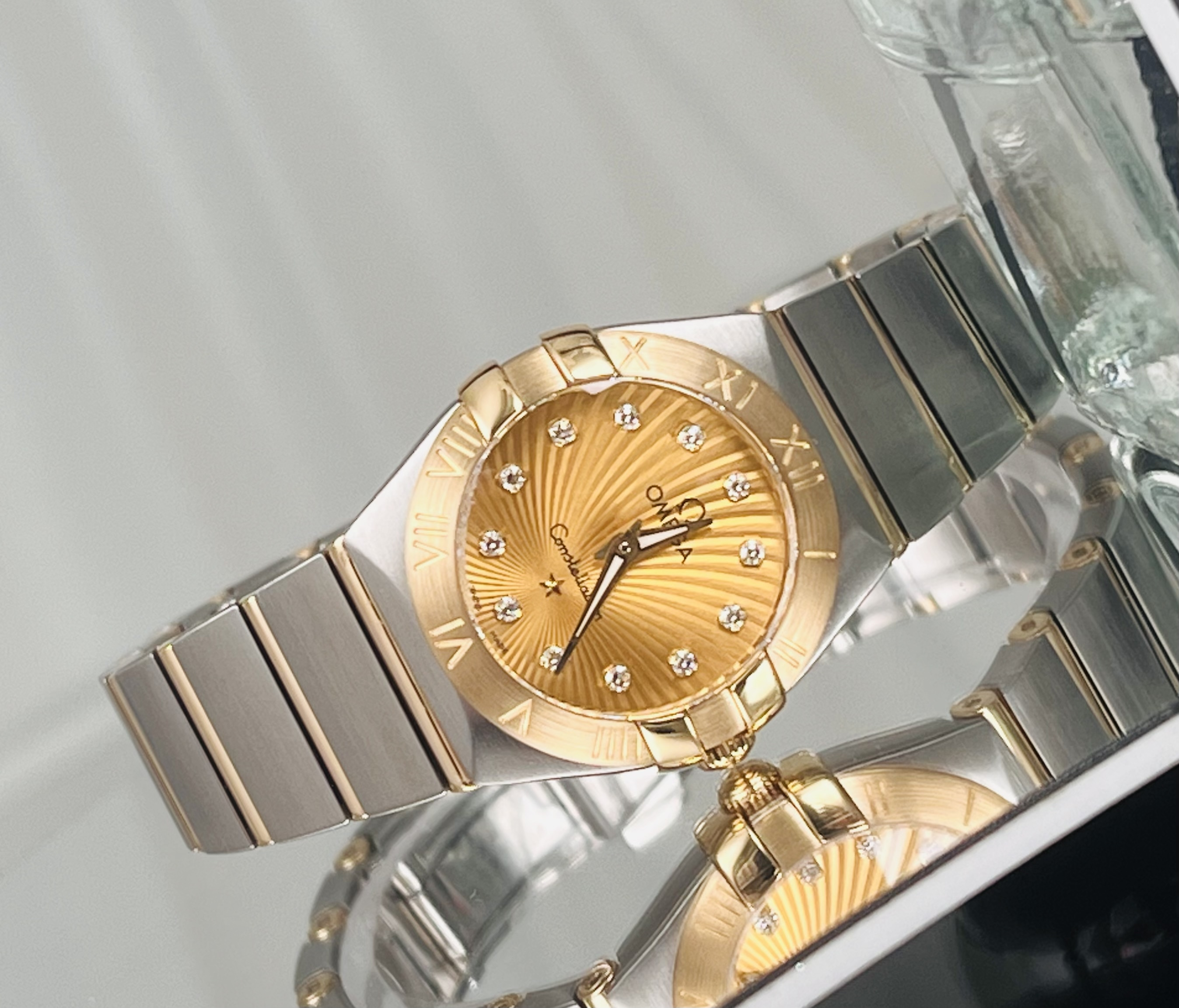 Omega 123.20.24.60.58.001 detail 1