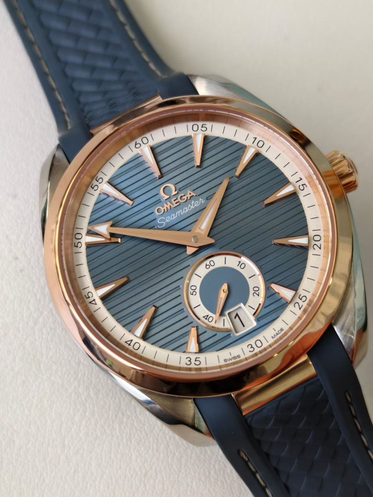 Omega 220.22.41.21.03.001
