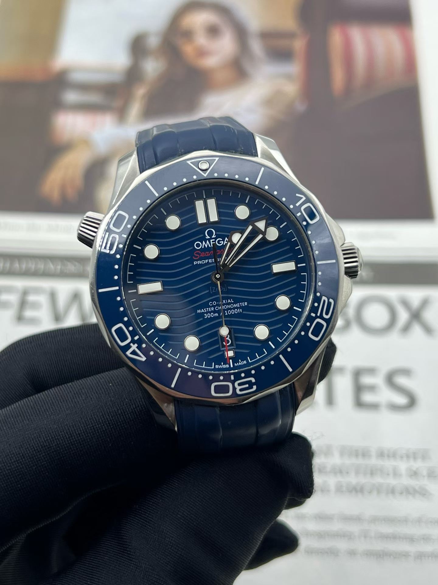 Omega 210.32.42.20.03.001 detail 2